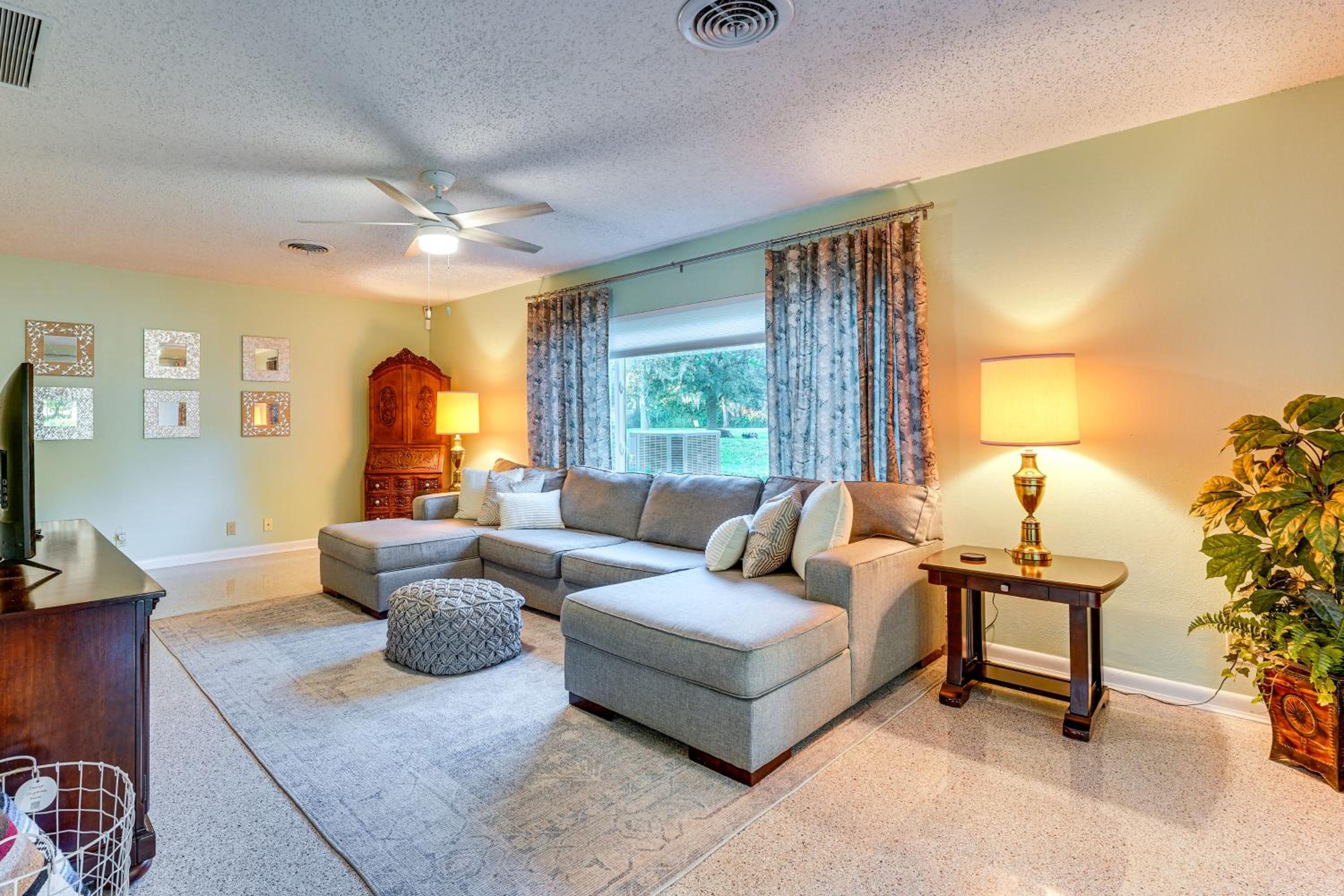 Walkable Historic District Gem 2 Mi to Dtwn Ocala