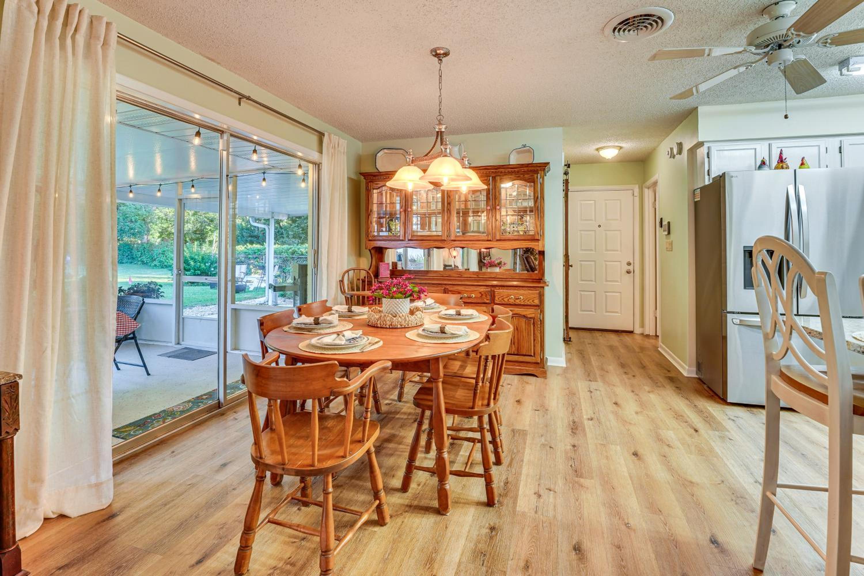 Walkable Historic District Gem 2 Mi to Dtwn Ocala
