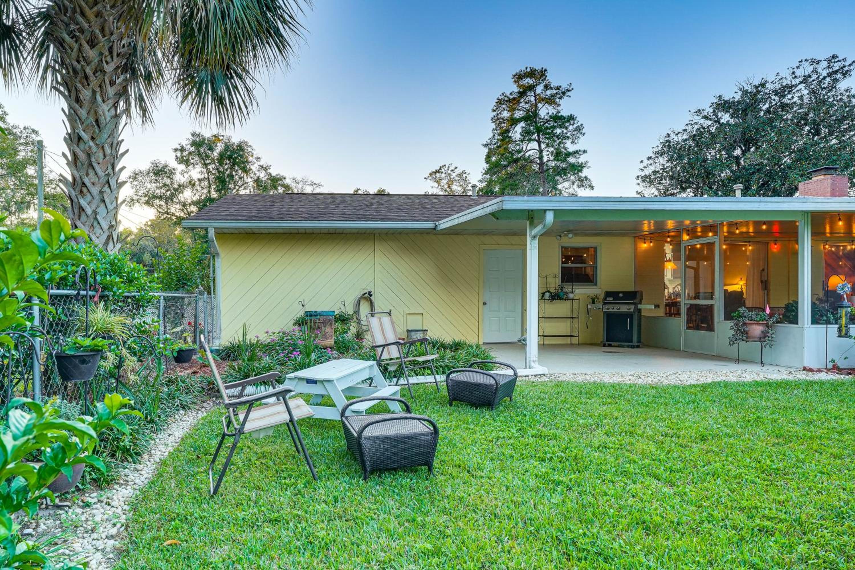 Walkable Historic District Gem 2 Mi to Dtwn Ocala