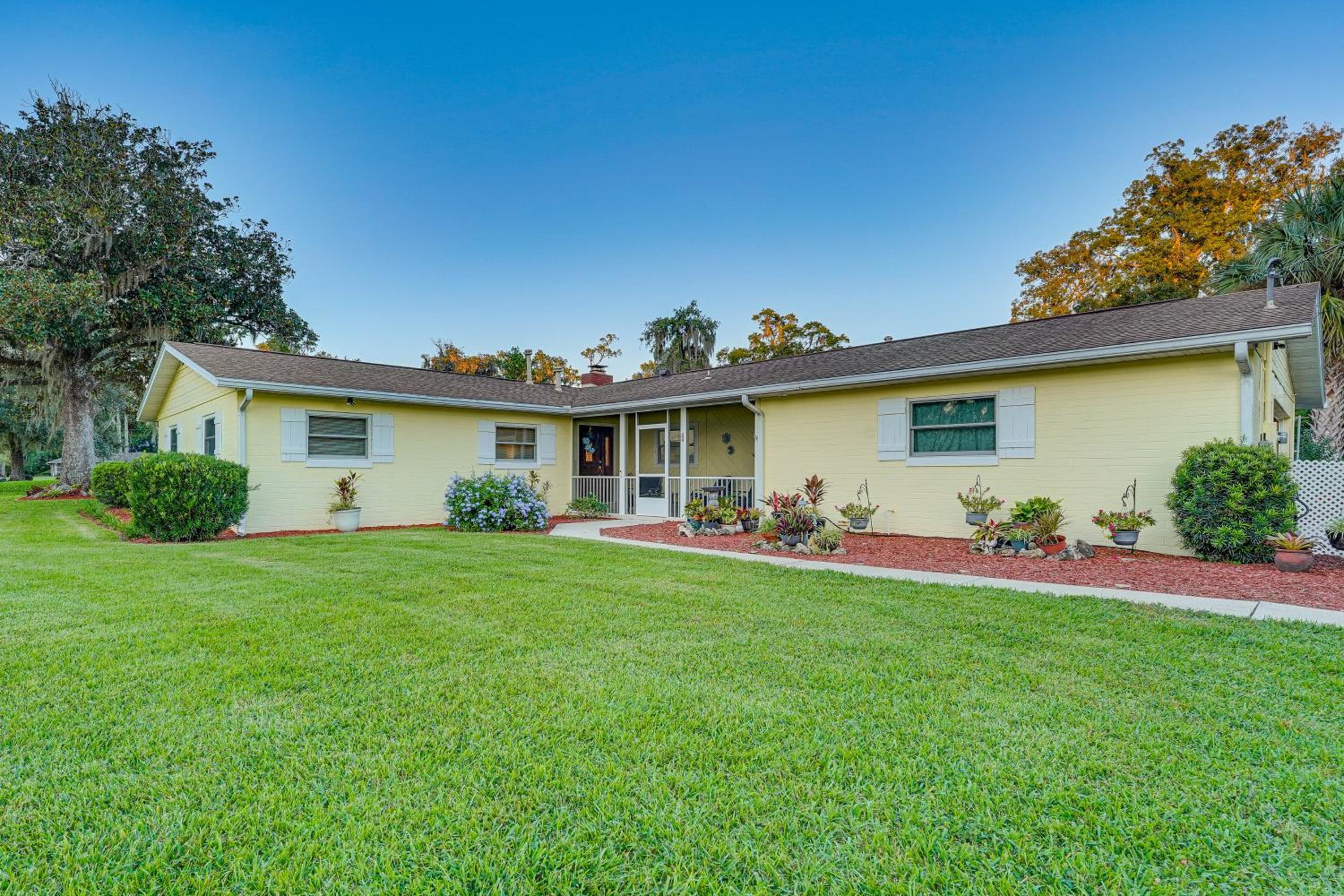 Walkable Historic District Gem 2 Mi to Dtwn Ocala
