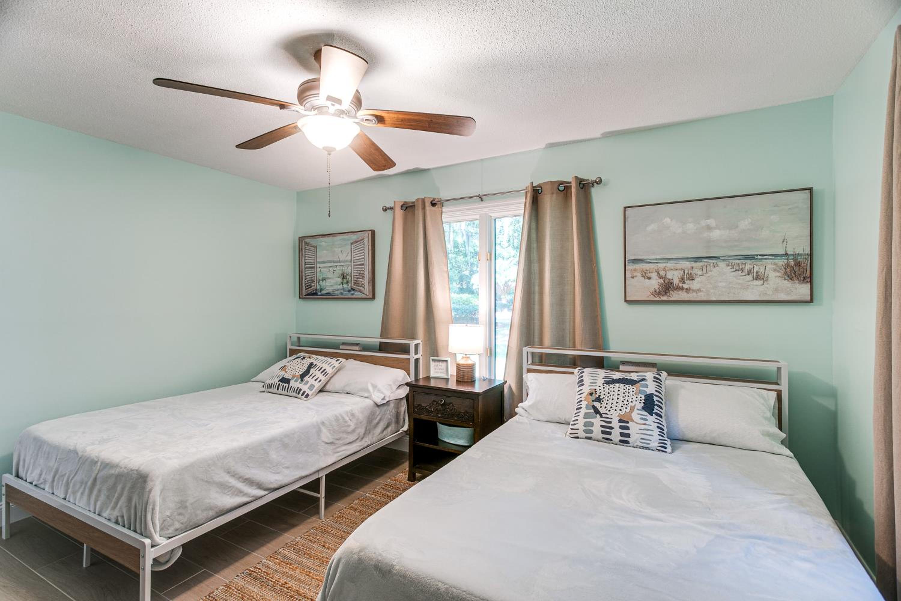 Near Beach! St Simons Island Gem in Golf Community