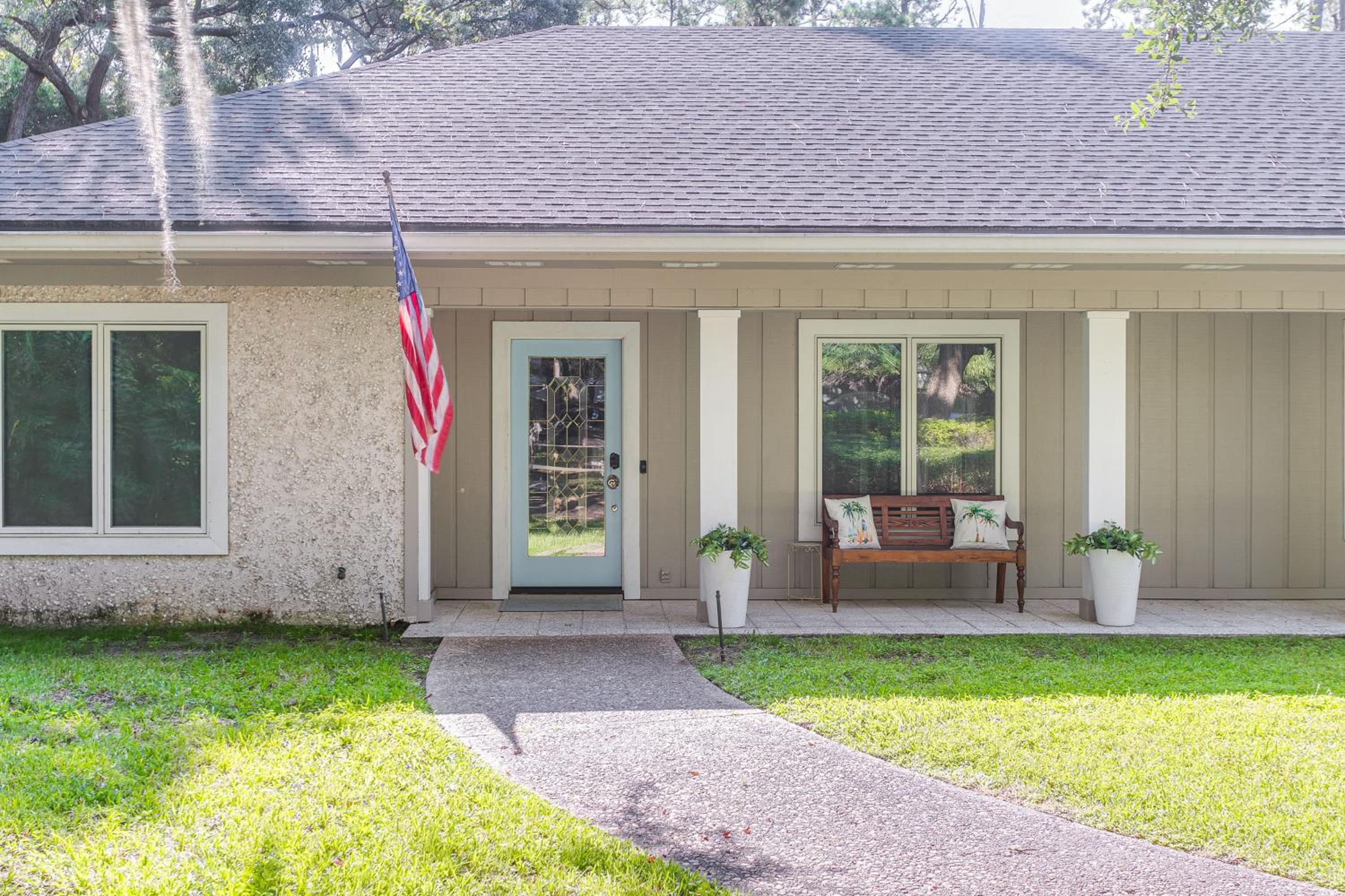 Near Beach! St Simons Island Gem in Golf Community