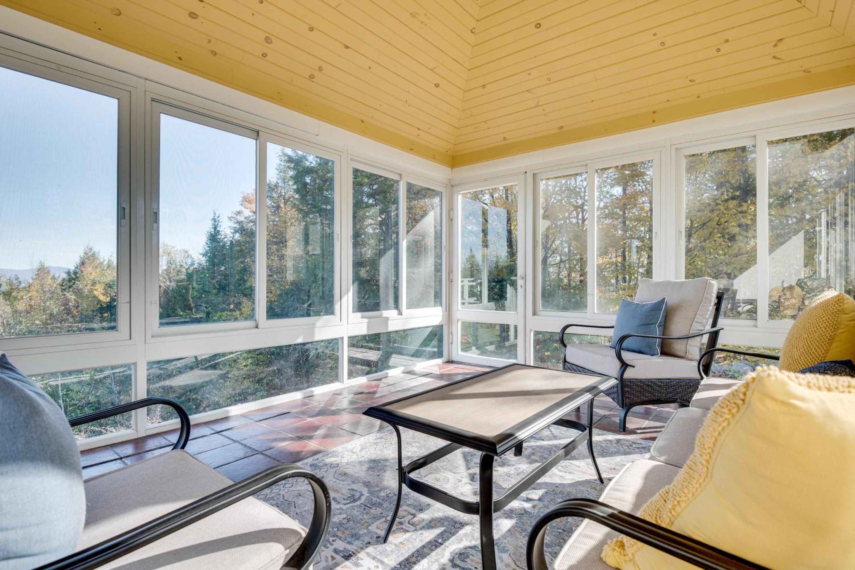 Million-Dollar Mtn Views! Gilford Gilded Loon