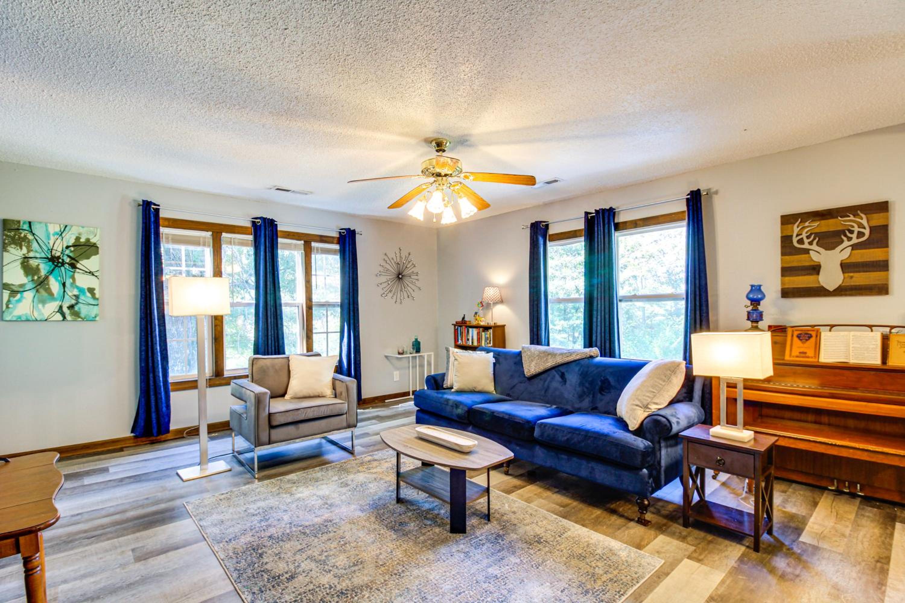 Lake Guntersville Hideaway! Home on Over 2 Acres