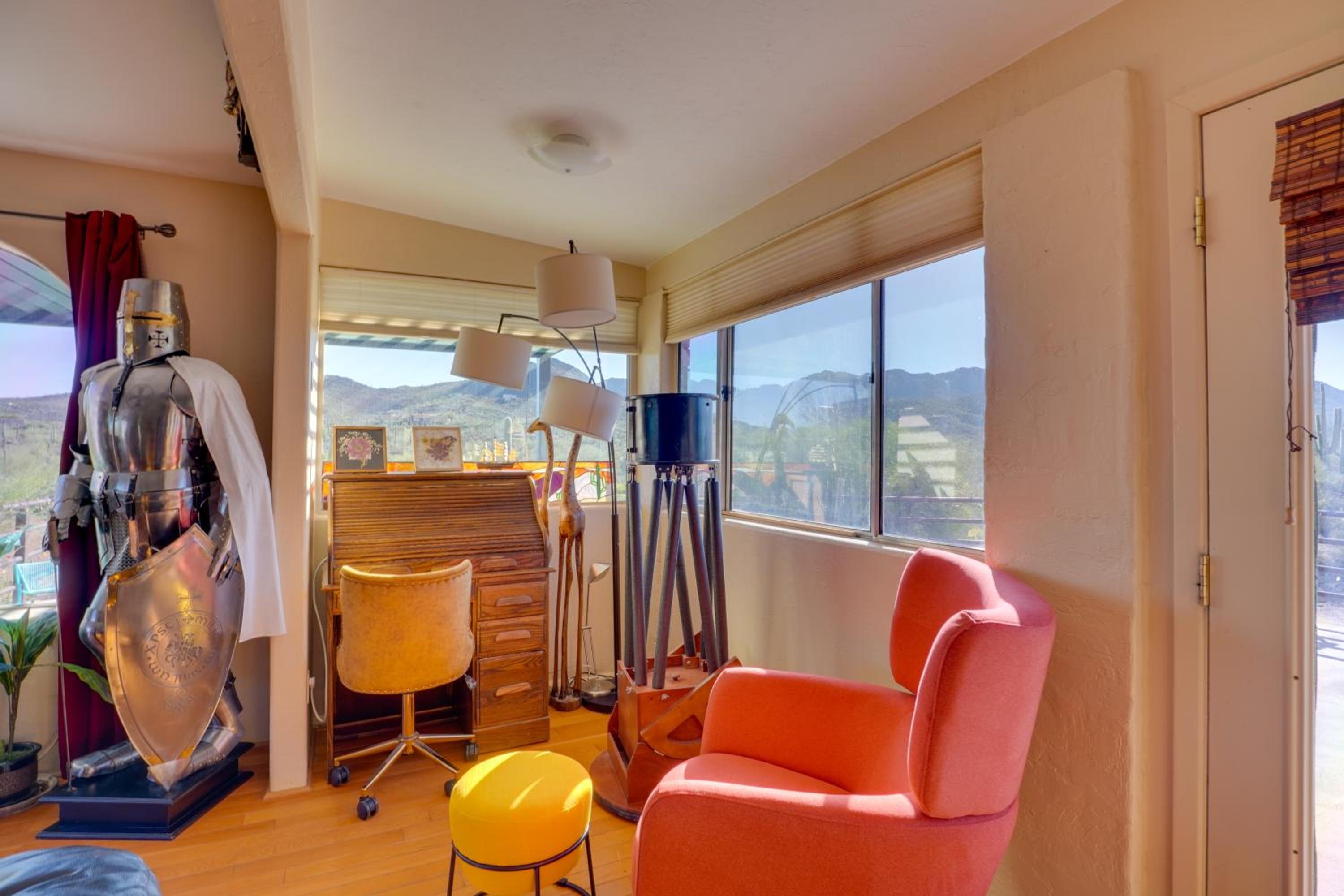 Pool and Stunning Mtn Views! Eclectic Tucson Home