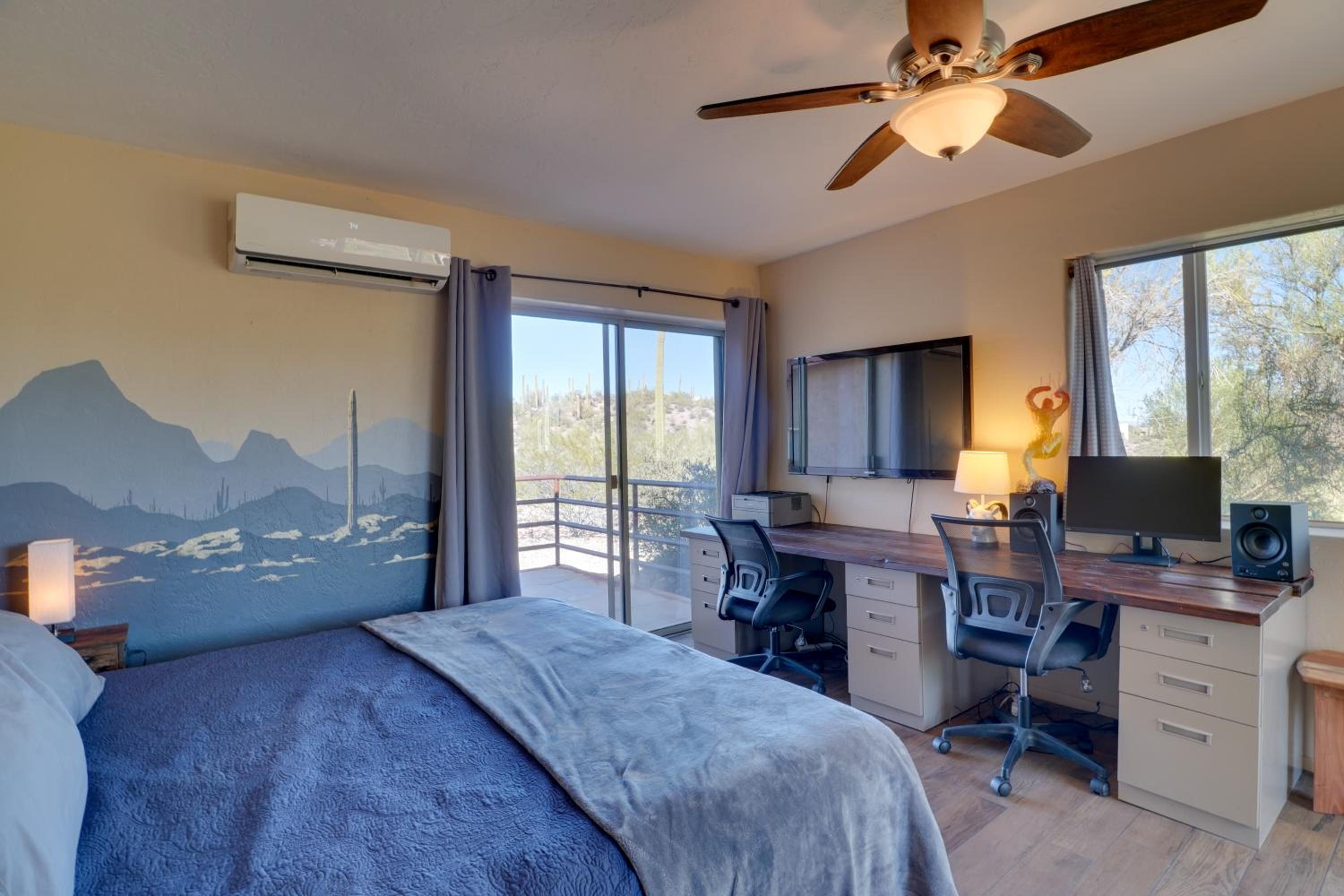 Pool and Stunning Mtn Views! Eclectic Tucson Home