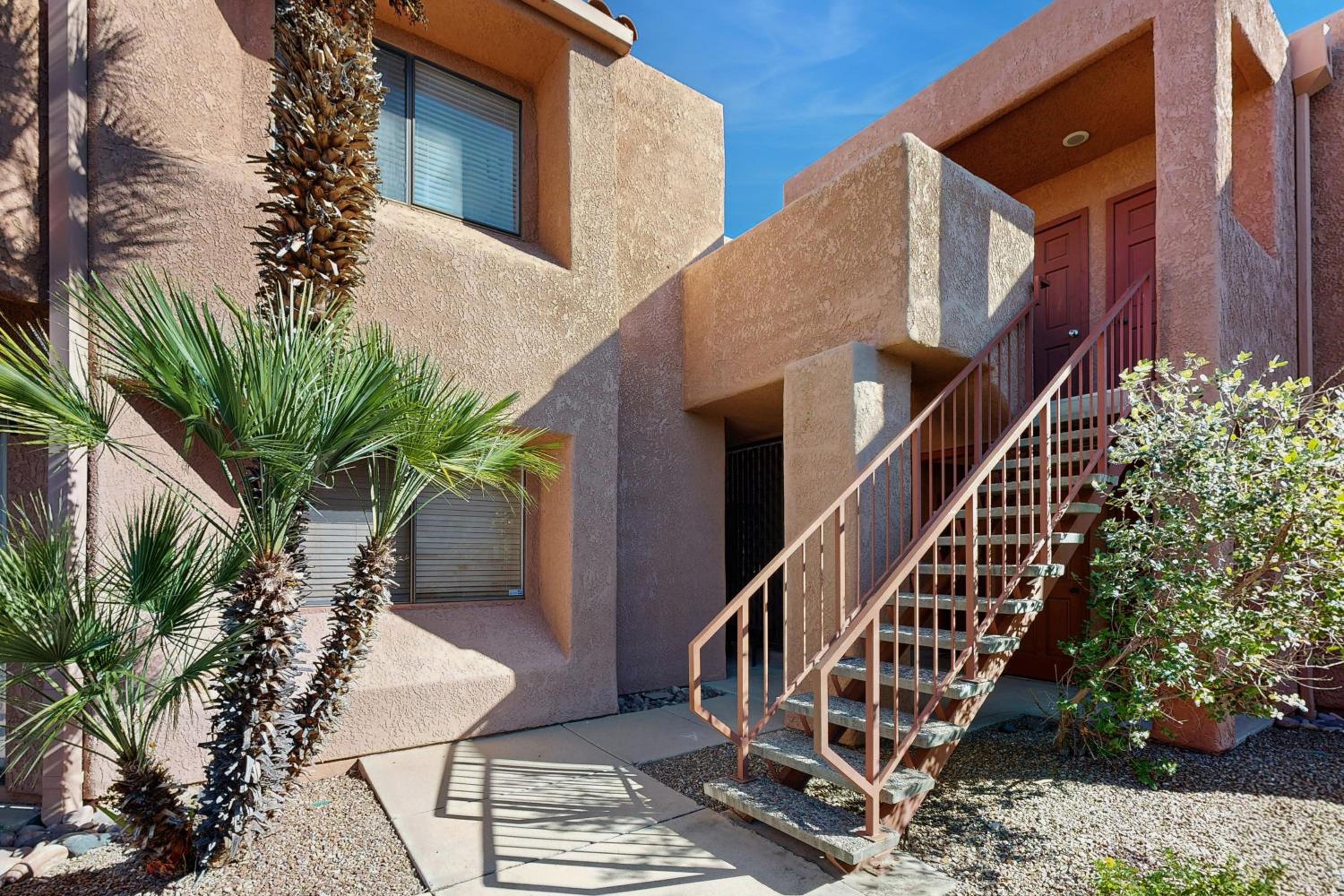 Mtn-View Condo with Resort Amenities in Tucson!