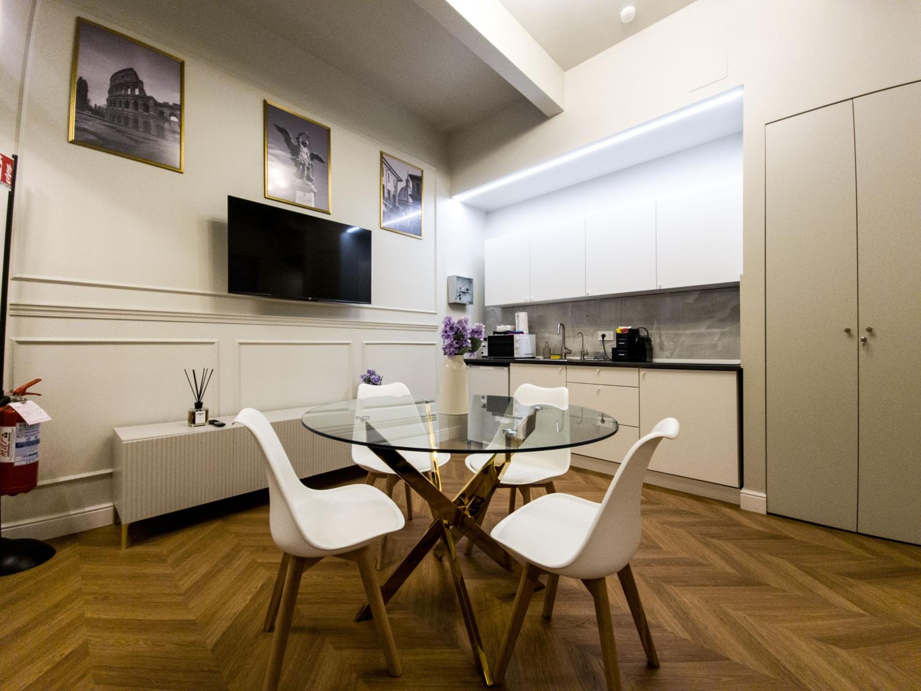 Domus Innovatis Rooms & Home - Vatican Rooms