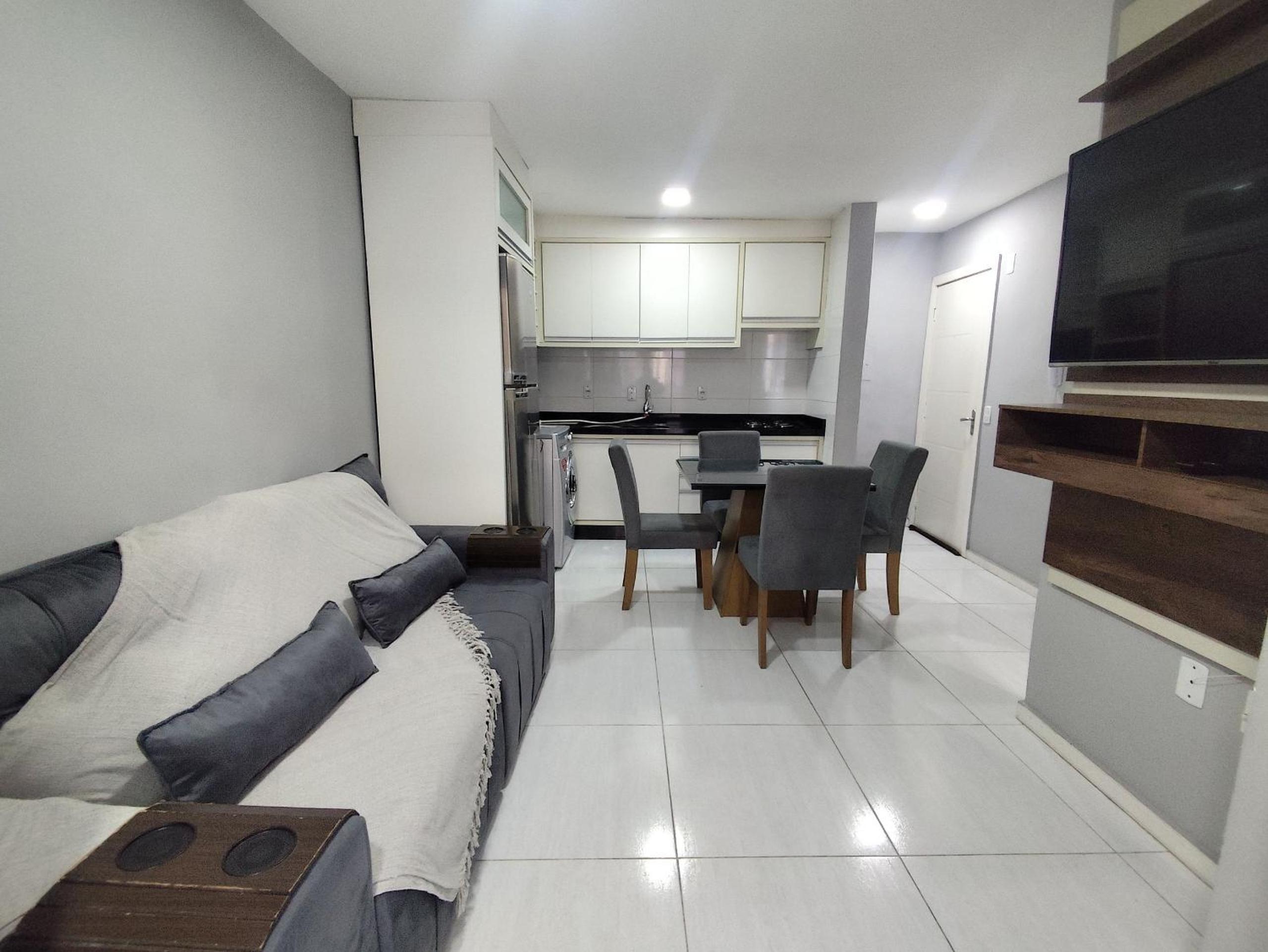 Apartments in a building 500m from Canasvieiras Beach - GALs