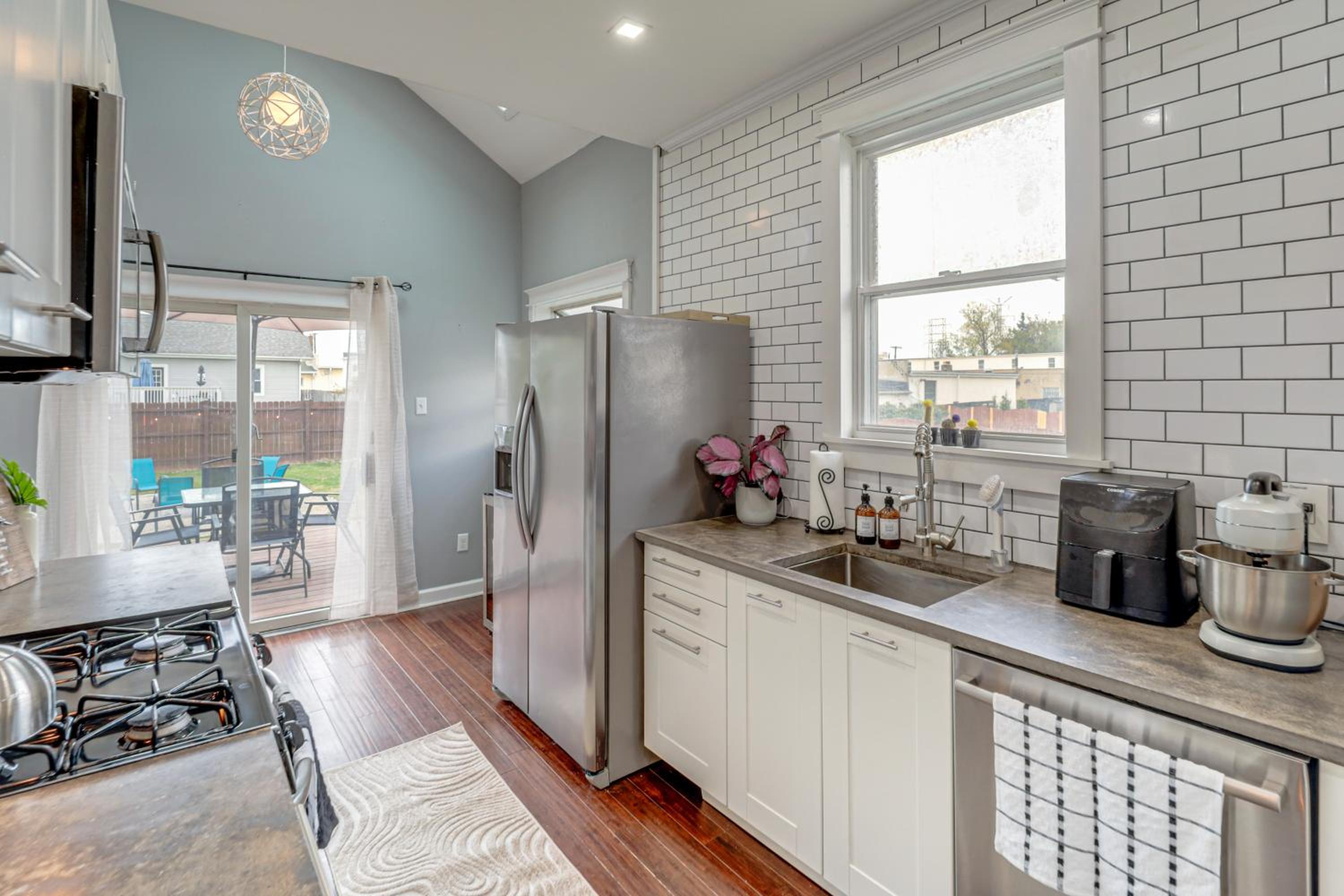 Pet-Friendly Oakley Gem with Large Backyard!