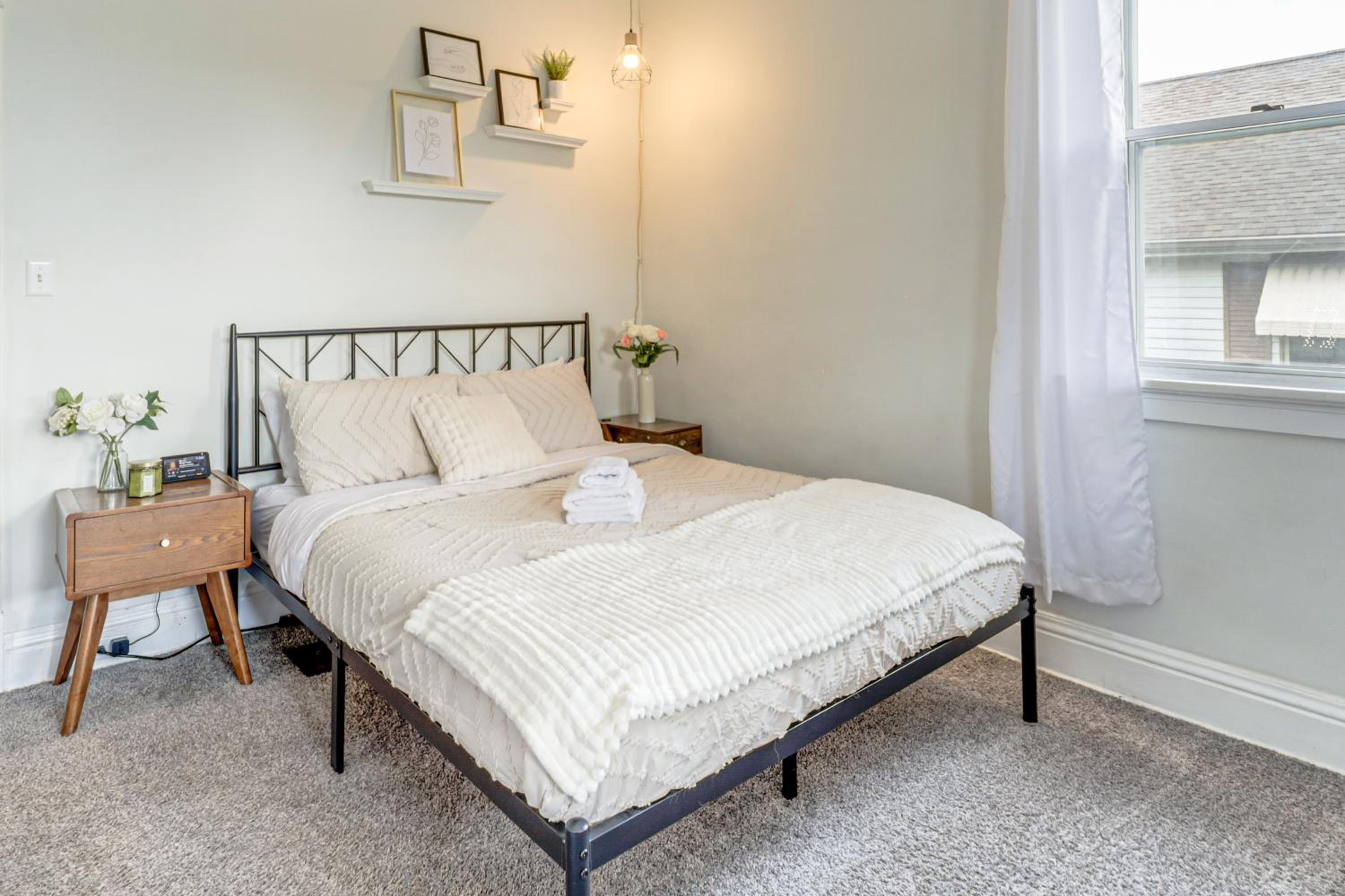 Pet-Friendly Oakley Gem with Large Backyard!