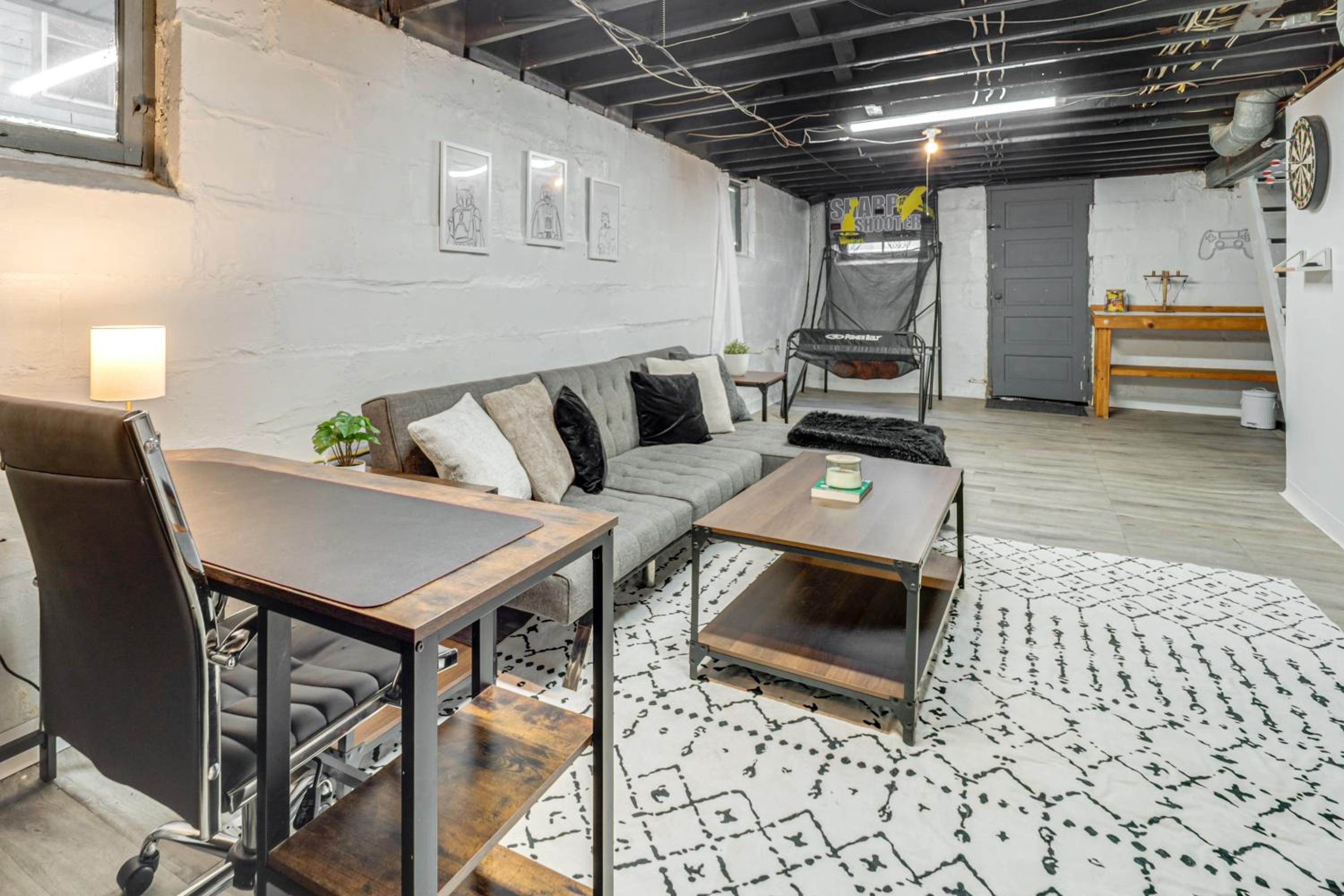 Pet-Friendly Oakley Gem with Large Backyard!