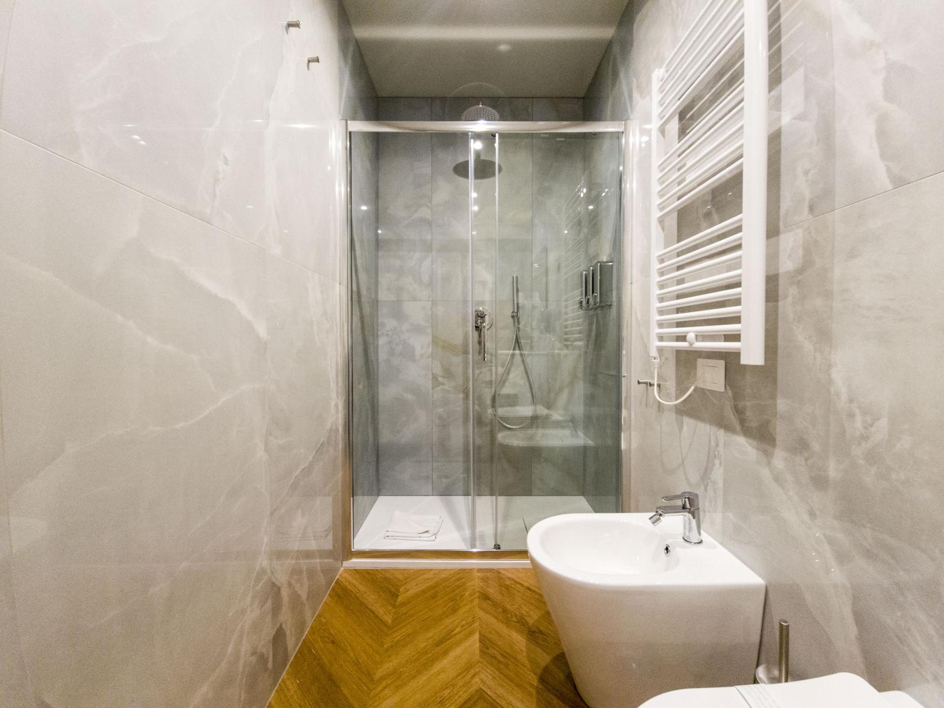 Domus Innovatis Rooms & Home - Vatican Rooms