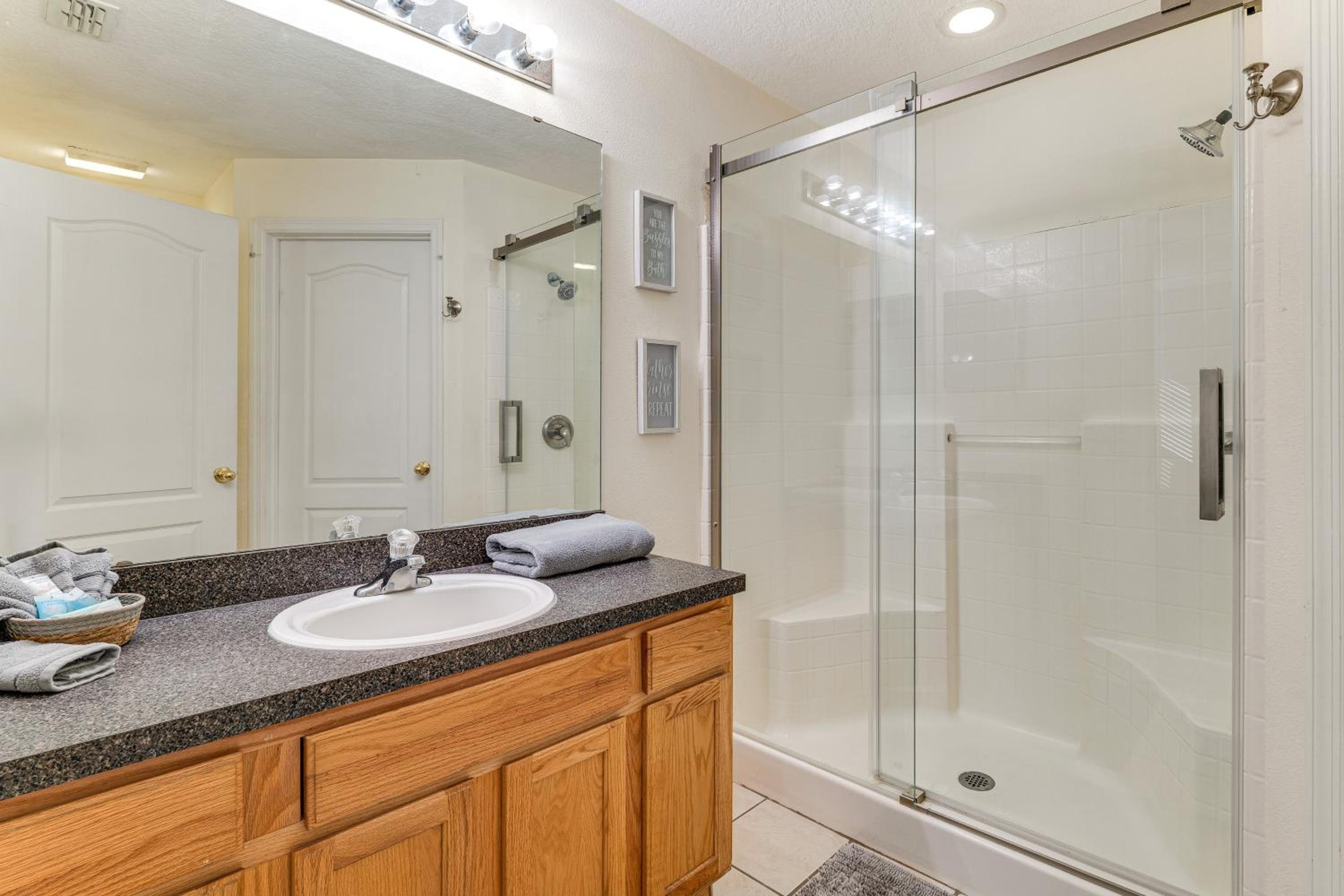 9 Mi to WDW Sandy Ridge Retreat with Heated Pool
