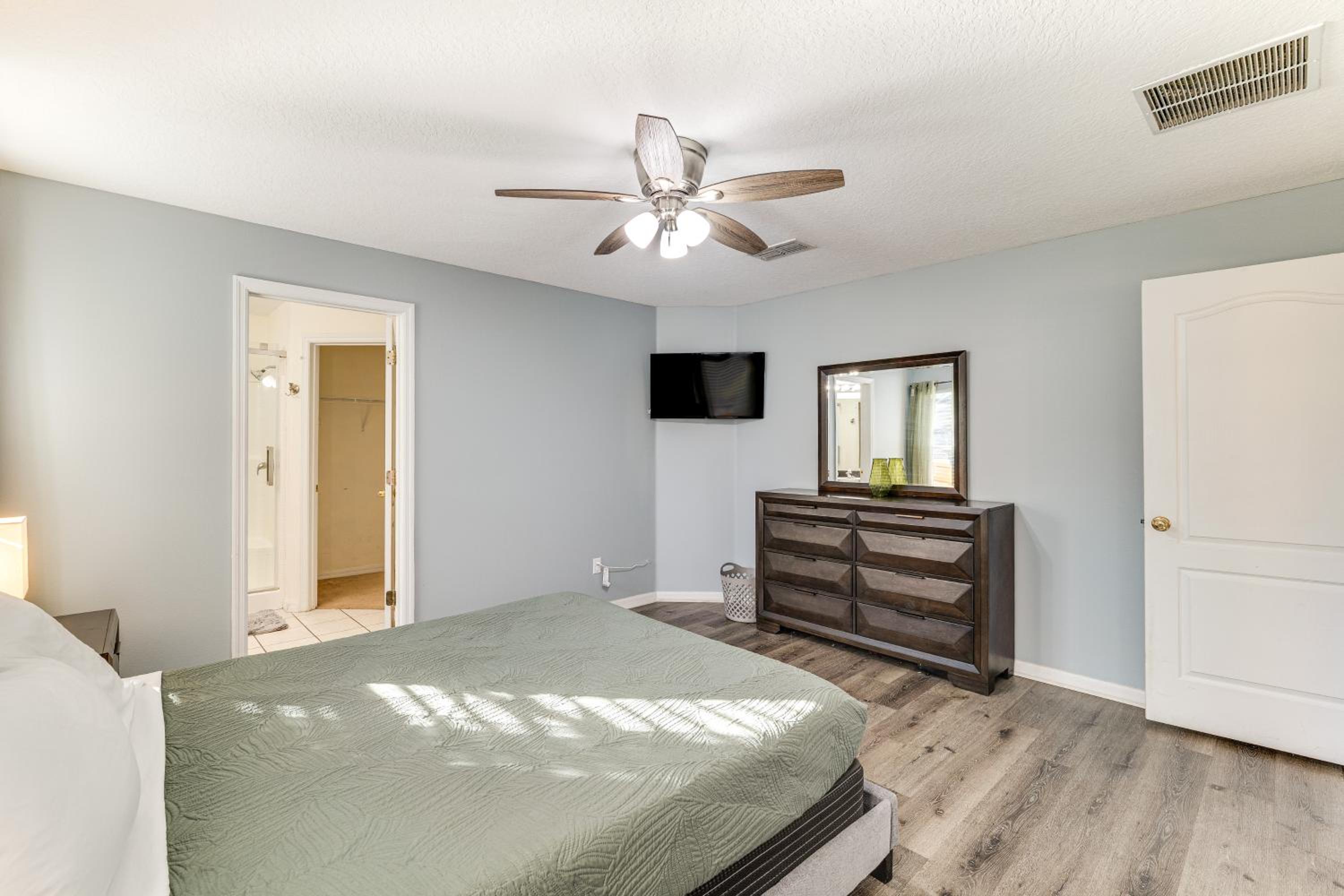 9 Mi to WDW Sandy Ridge Retreat with Heated Pool