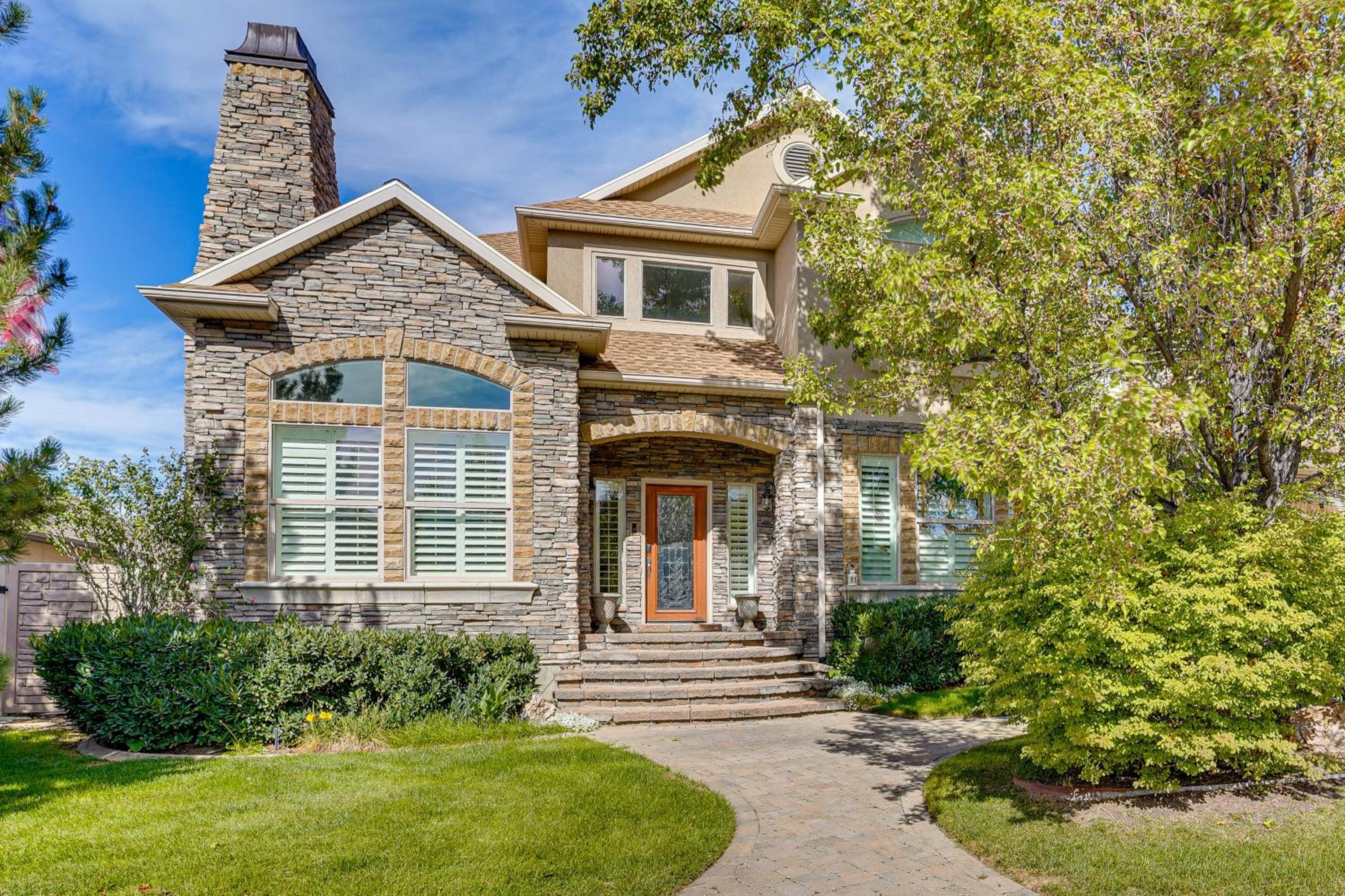 Upscale Group Getaway in Orem with Private Hot Tub