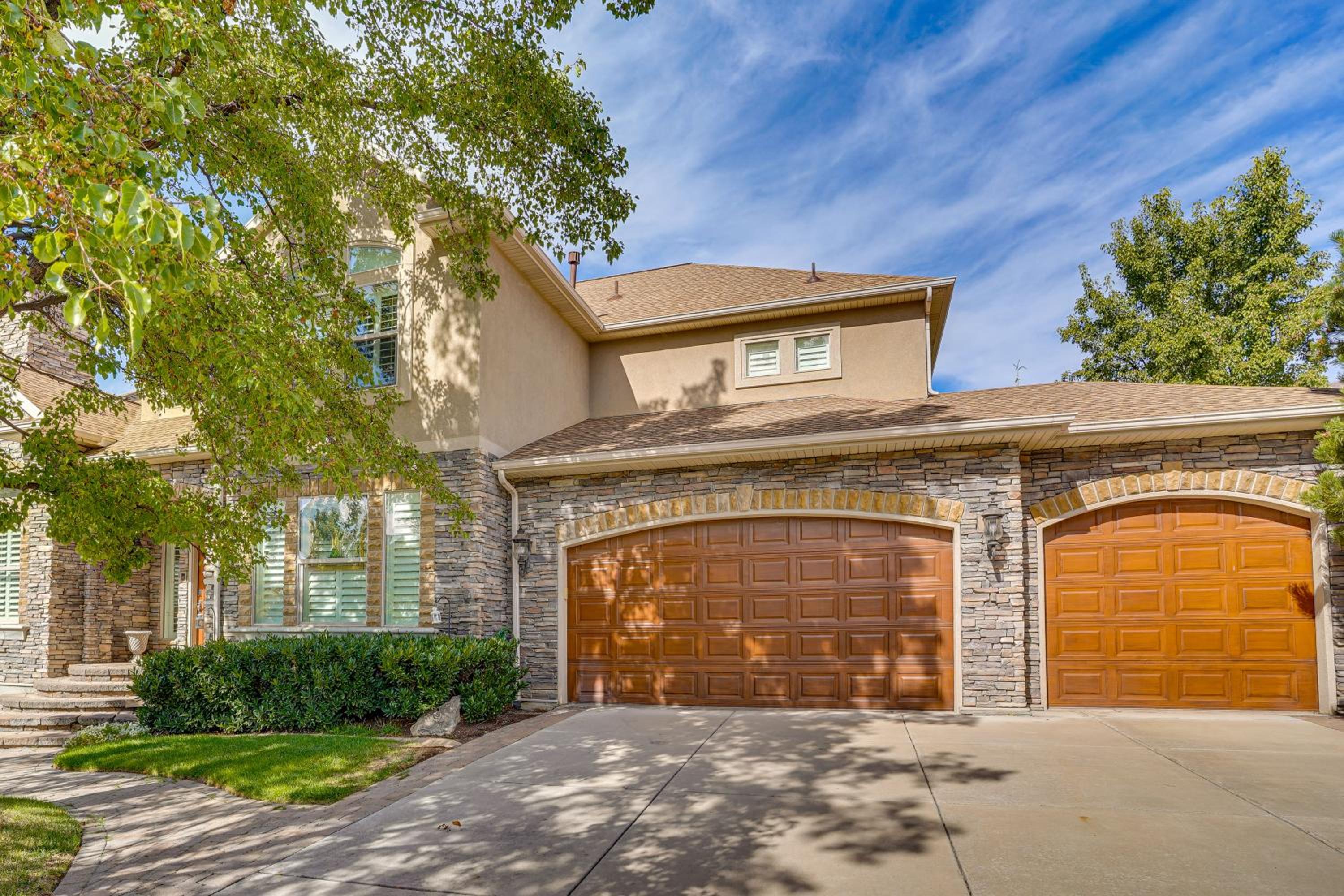 Upscale Group Getaway in Orem with Private Hot Tub