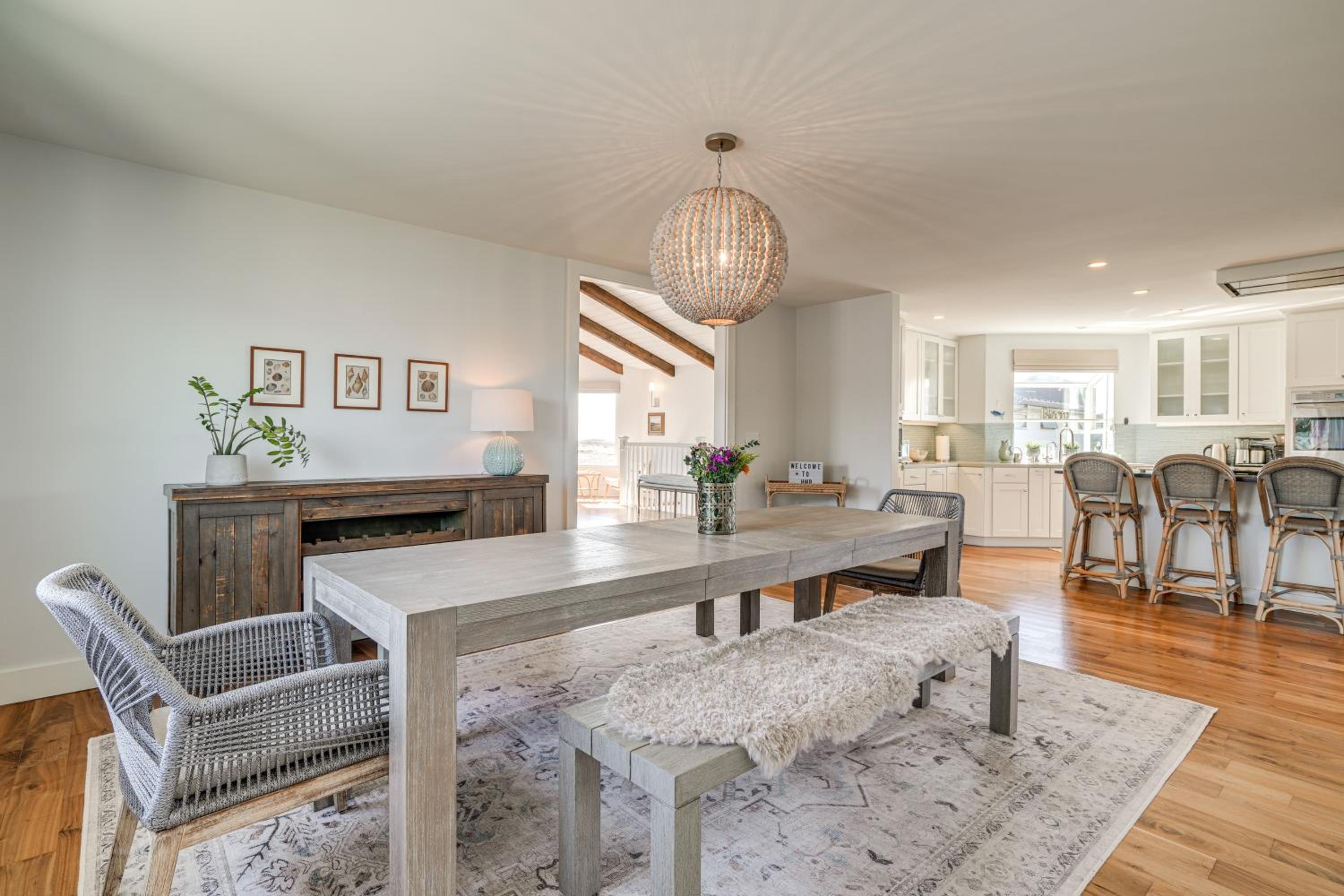 Steps to Ocean Luxe Family Home in Half Moon Bay!