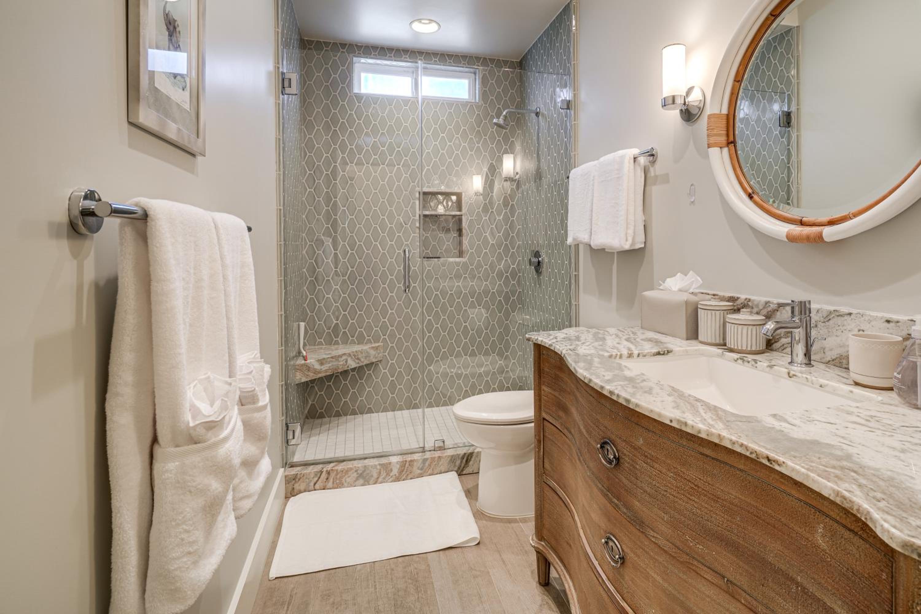 Steps to Ocean Luxe Family Home in Half Moon Bay!