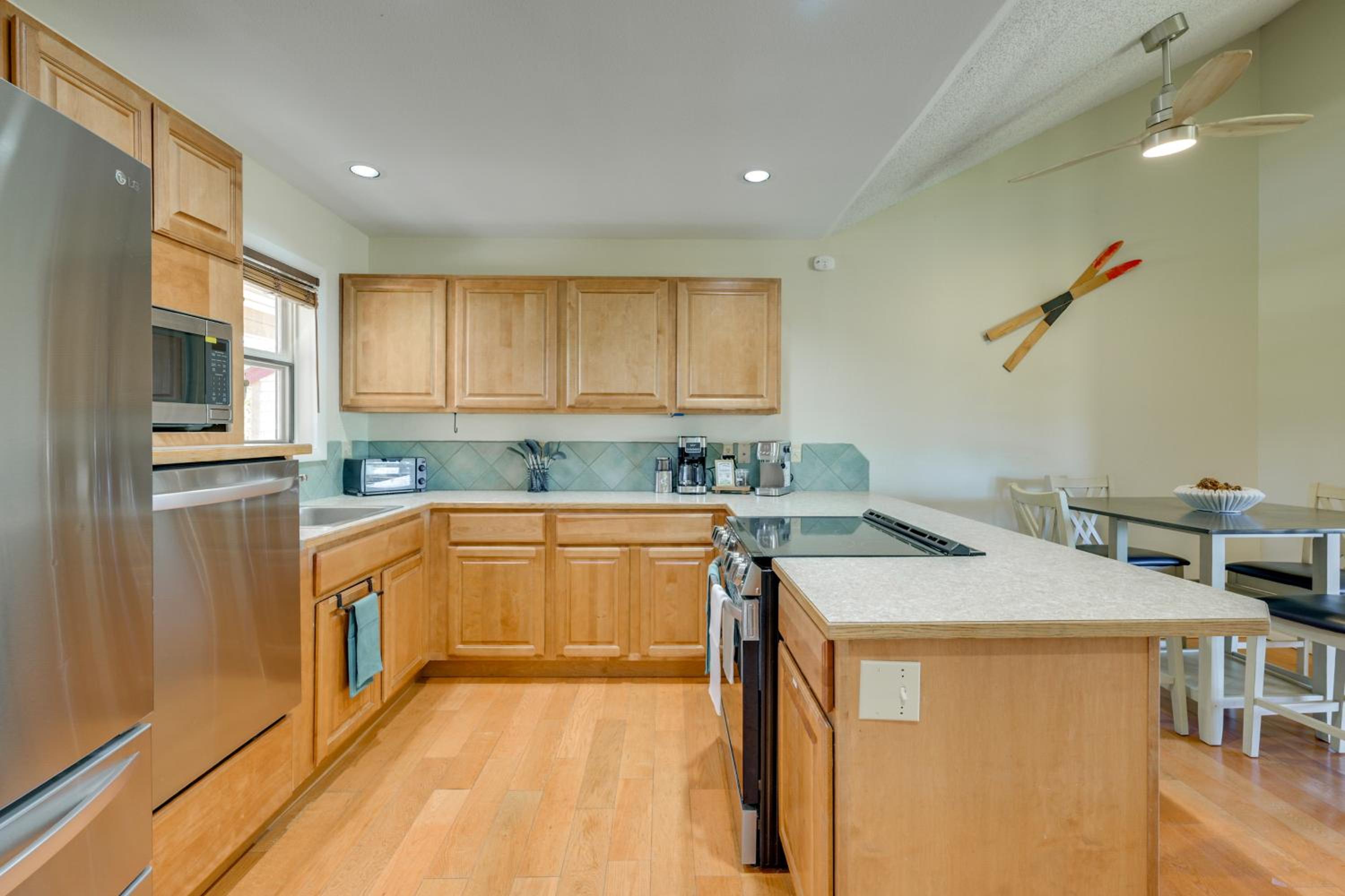 4 Mi to Dtwn Pagosa Springs Gem with Mtn Views!