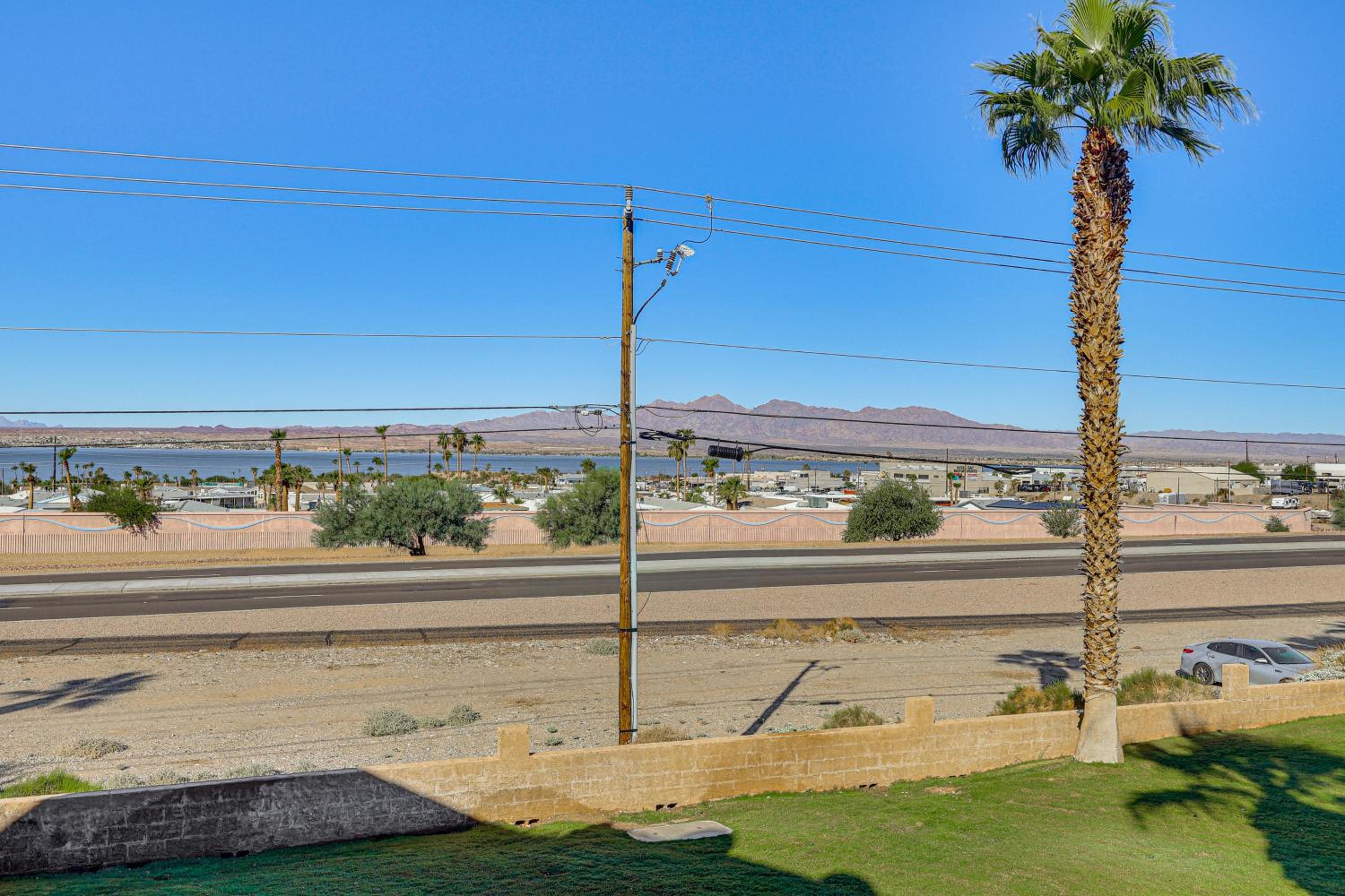 Pool, Lake and Sun! Havasu Hot Spot By London Bridge