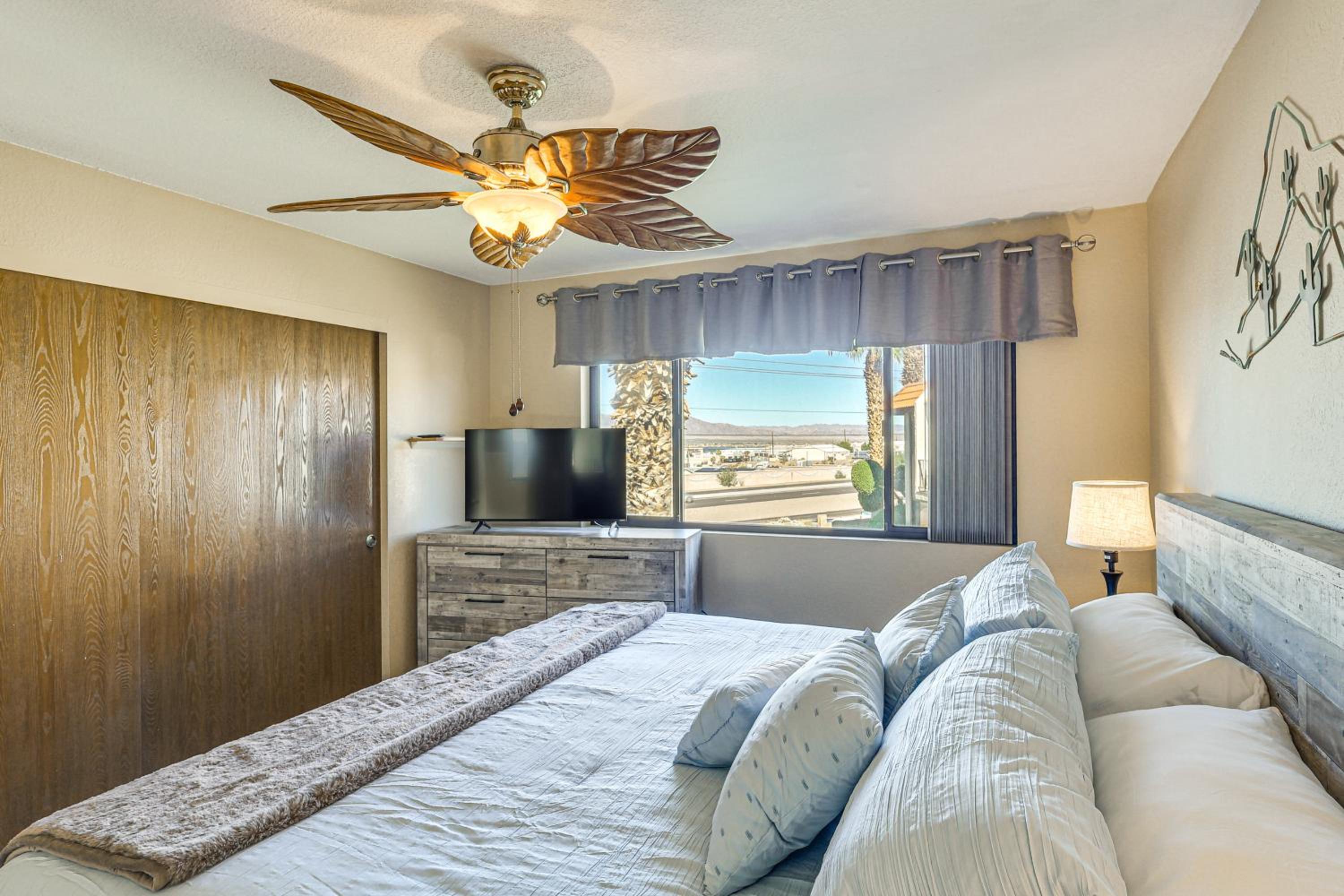 Pool, Lake and Sun! Havasu Hot Spot By London Bridge