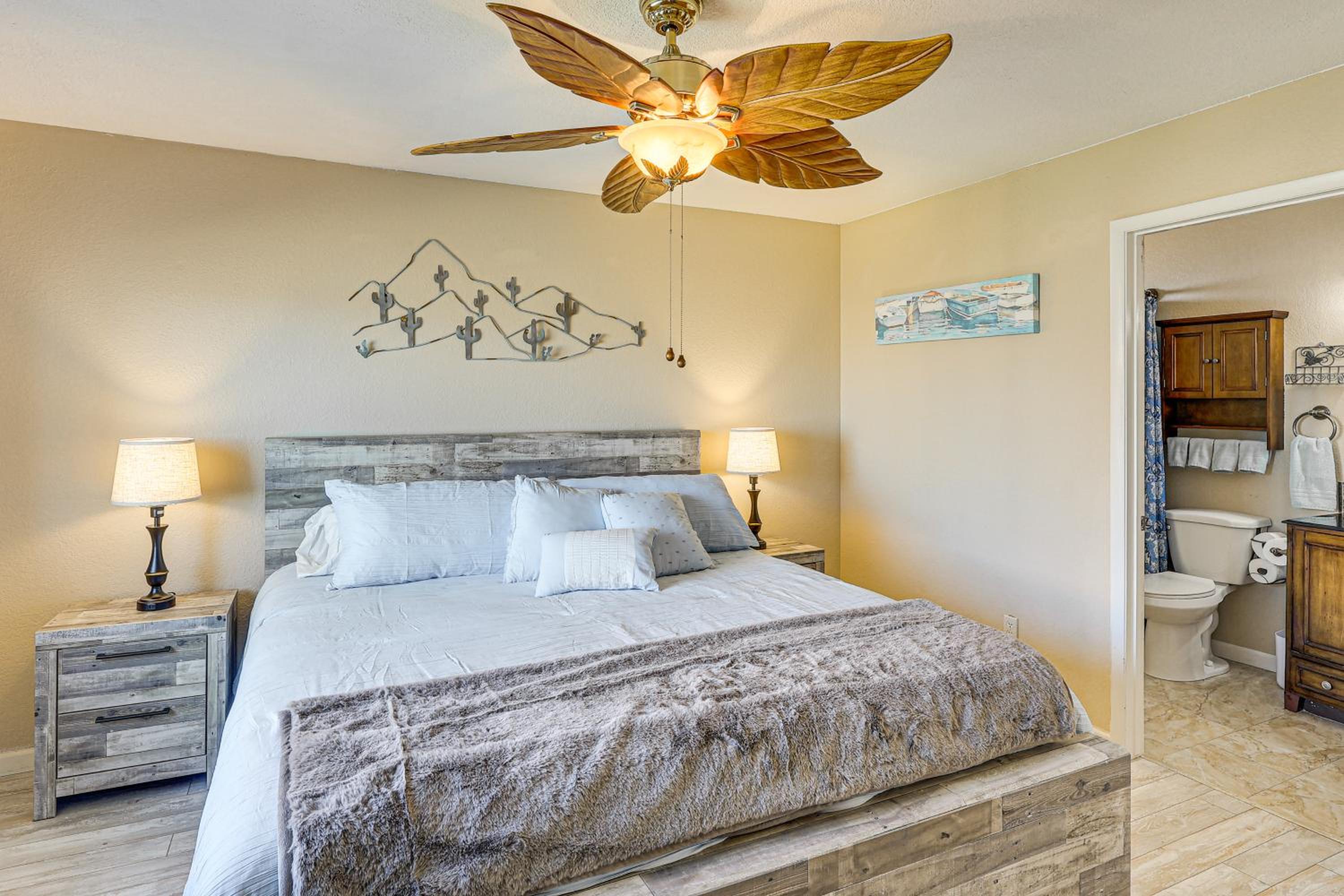 Pool, Lake and Sun! Havasu Hot Spot By London Bridge