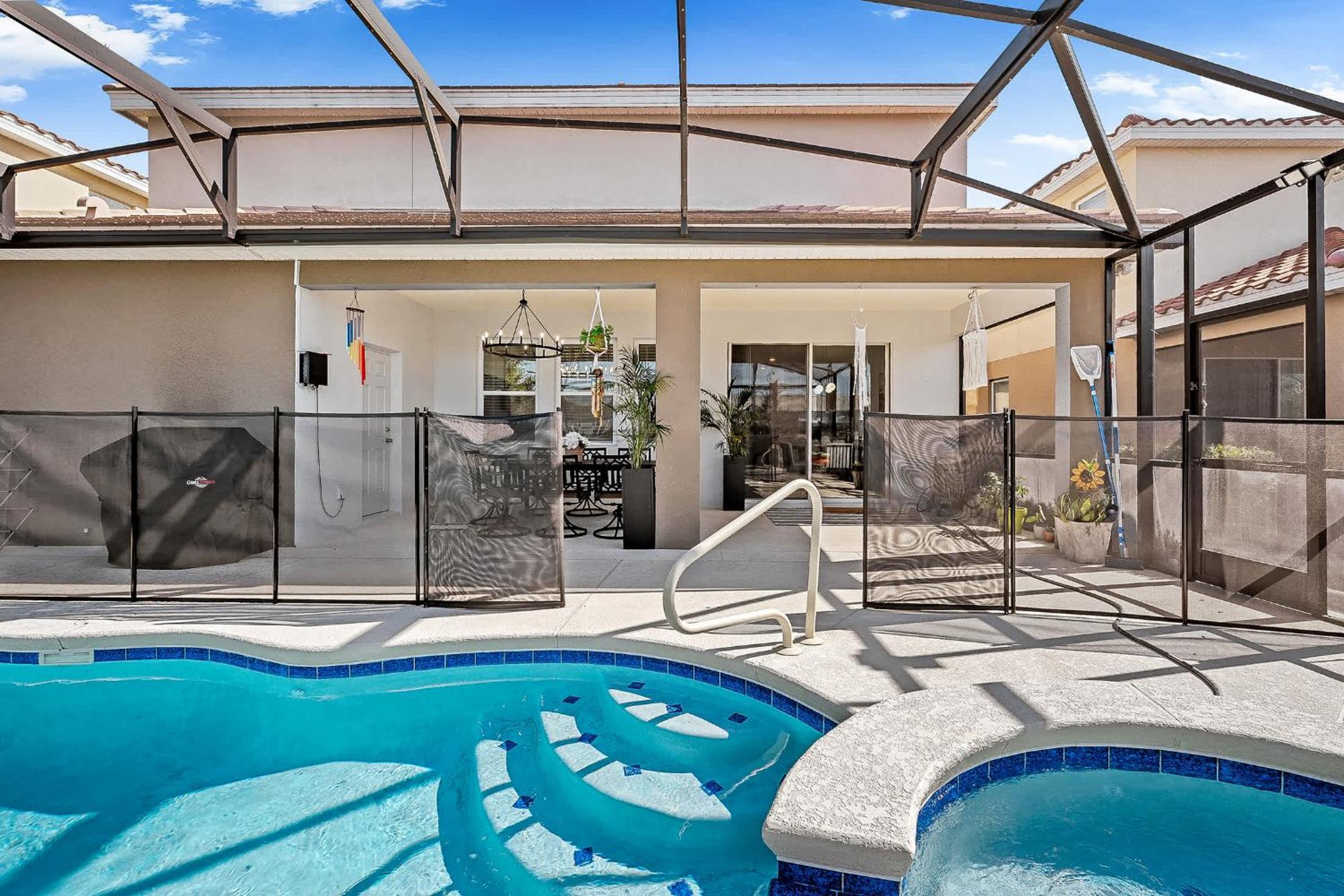 Themed 6BR Home Game Room Pool Sleeps 16