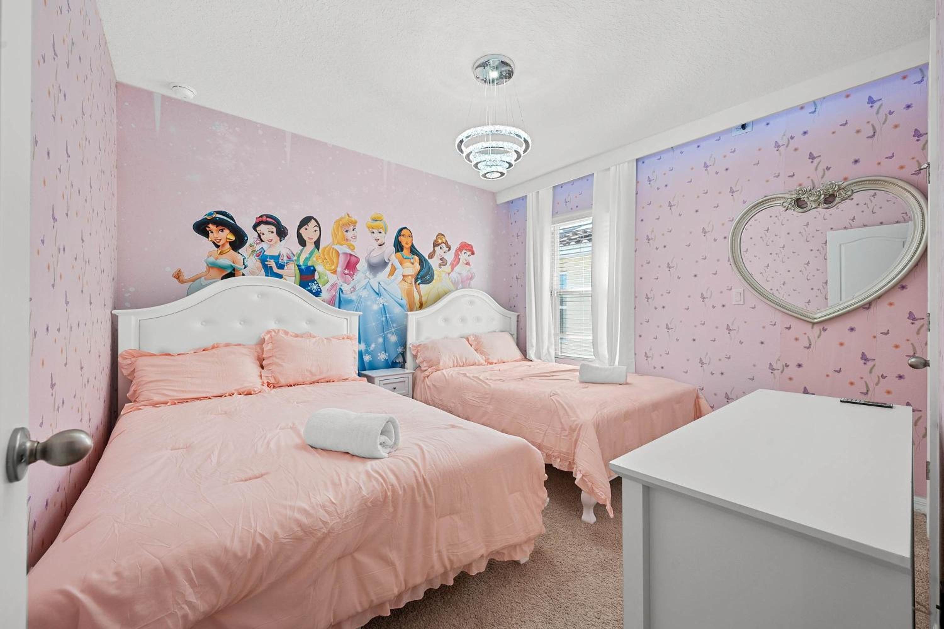 Themed 6BR Home Game Room Pool Sleeps 16