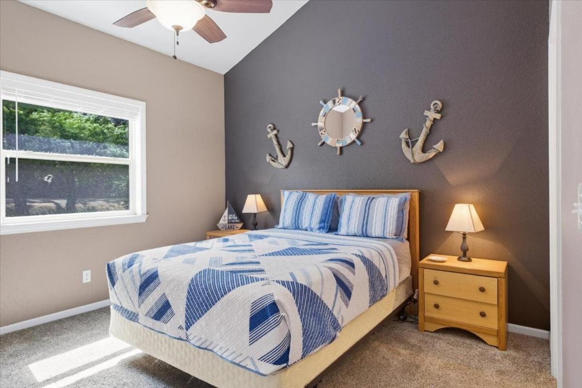 2mm Main Channel Views, Boat & PWC Slip, 2 Pools, Playground & Tennis