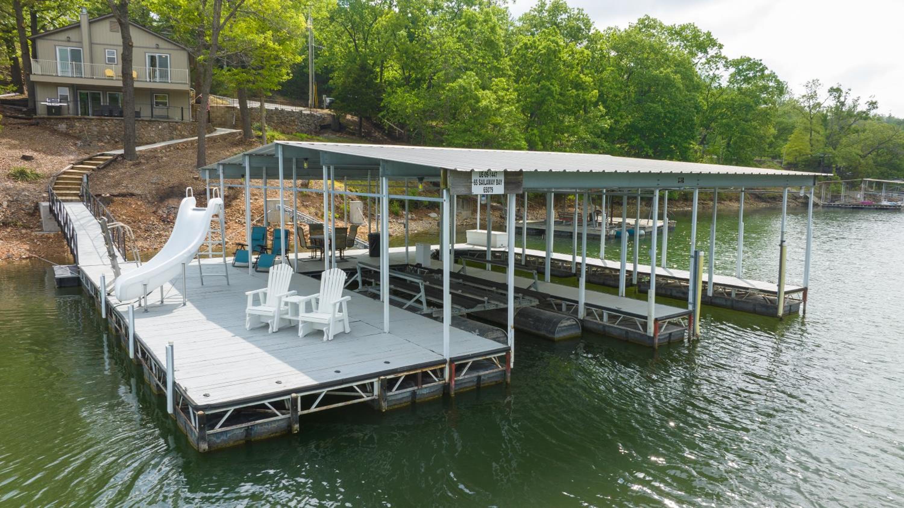 Amazing Lakefront Paradise with Perfect Location