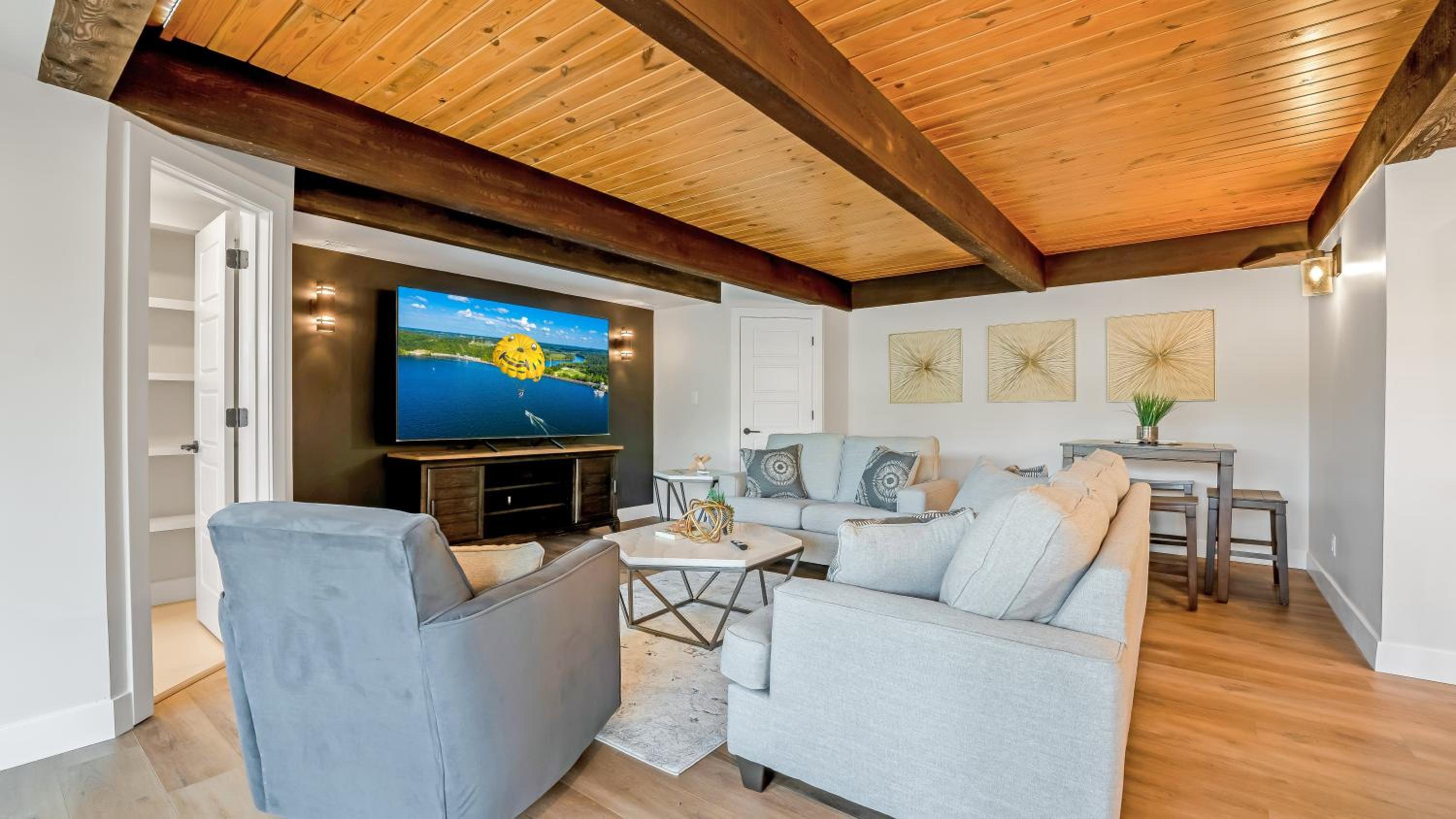 Amazing Lakefront Paradise with Perfect Location