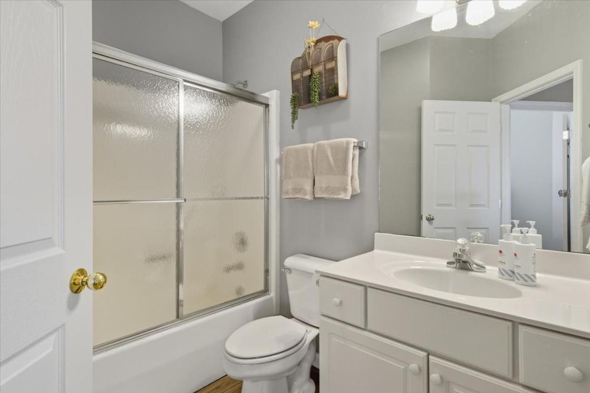 2mm Main Channel Views, Boat & PWC Slip, 2 Pools, Playground & Tennis
