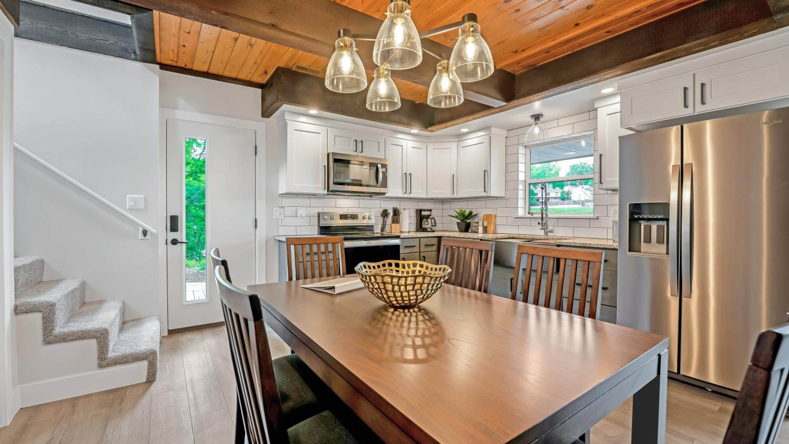 Amazing Lakefront Paradise with Perfect Location