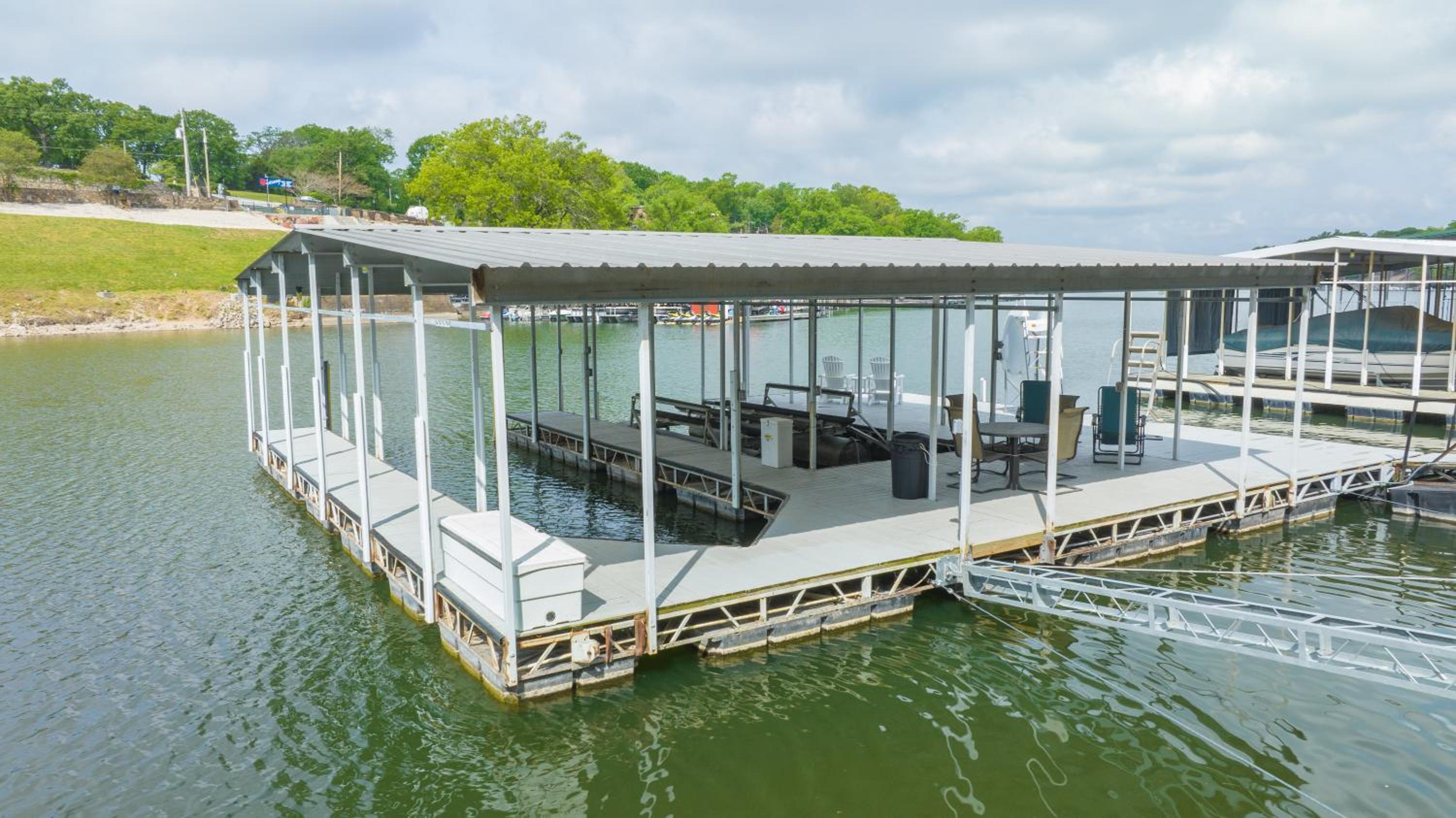 Amazing Lakefront Paradise with Perfect Location