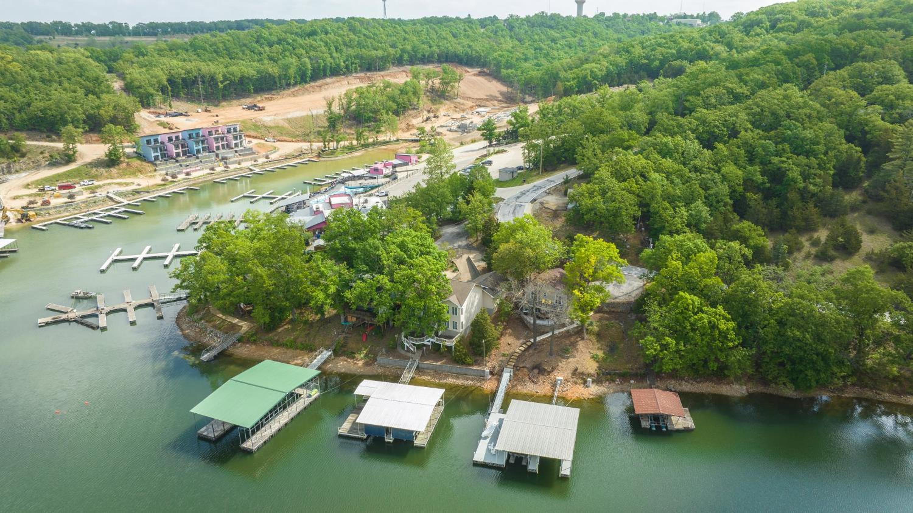 Amazing Lakefront Paradise with Perfect Location