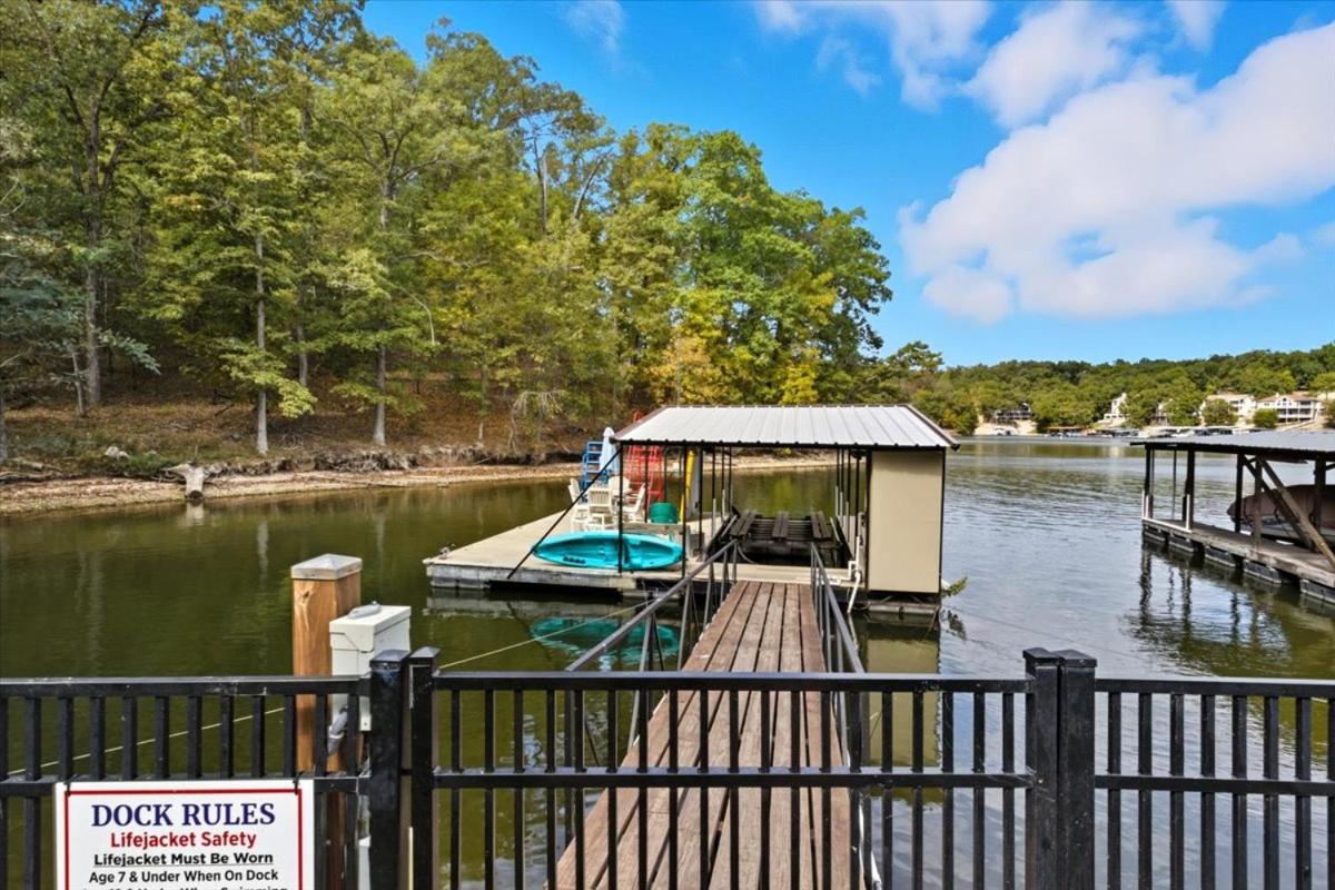 Amazing Cove, Fenced Yard, & Game Room!