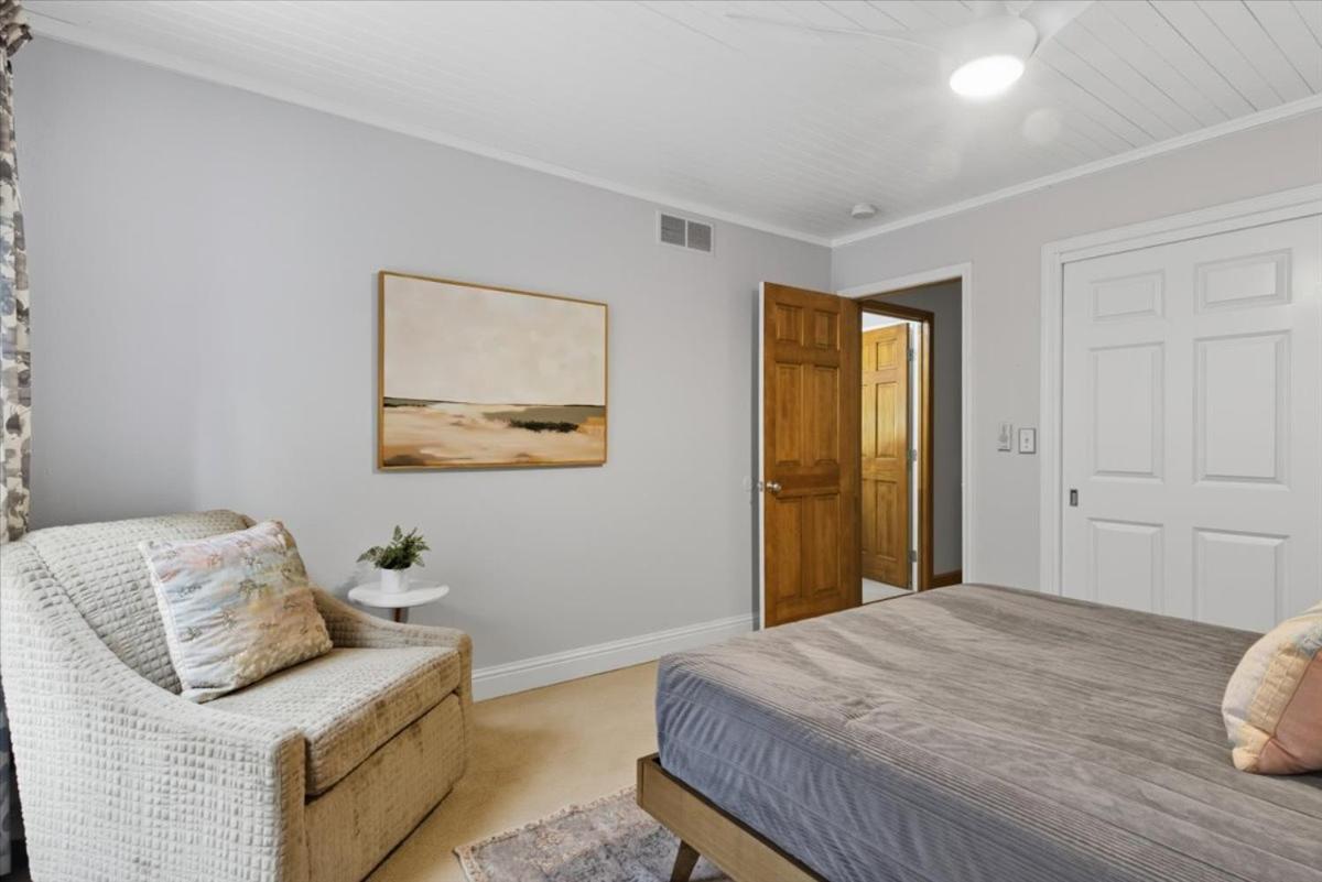 Amazing Cove, Fenced Yard, & Game Room!