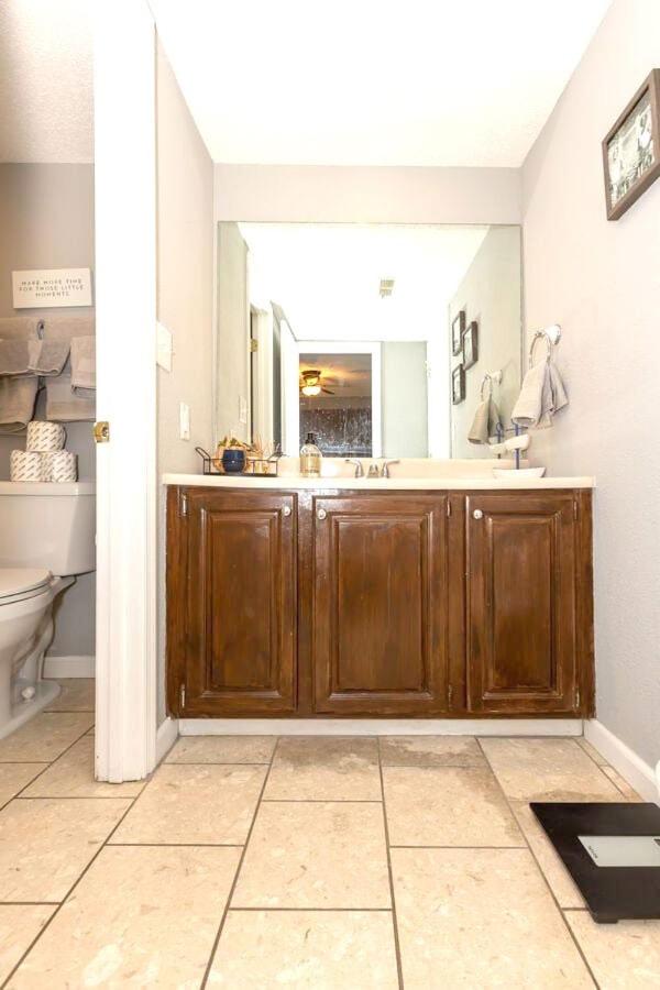 3 Bedroom Osage Beach Condo w/ Pool & Main Channel Views