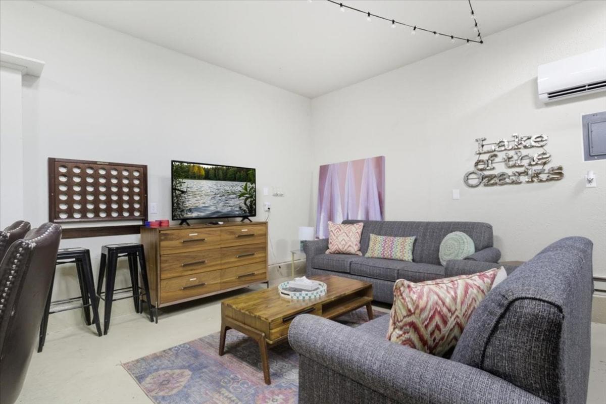 Amazing Cove, Fenced Yard, & Game Room!