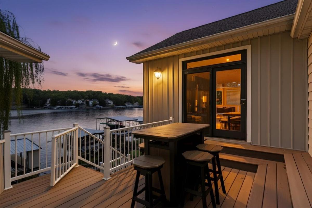 Amazing Cove, Fenced Yard, & Game Room!