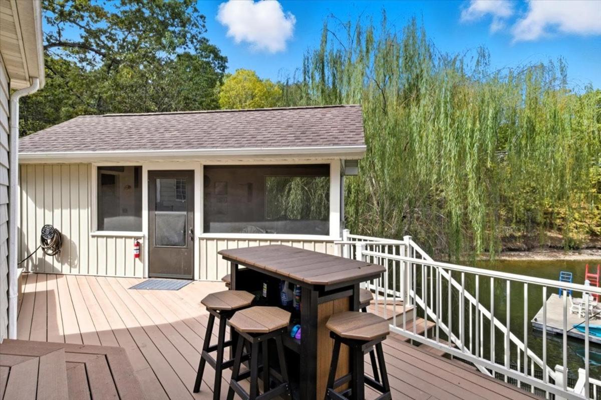 Amazing Cove, Fenced Yard, & Game Room!