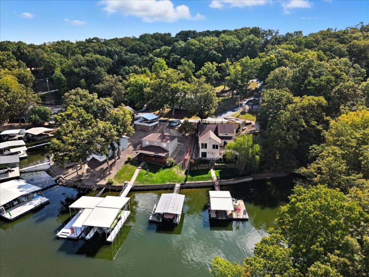 Amazing Cove, Fenced Yard, & Game Room!