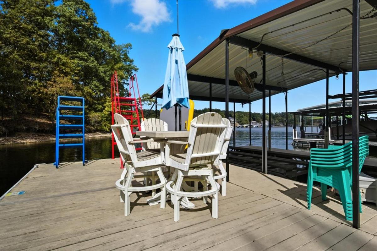 Amazing Cove, Fenced Yard, & Game Room!