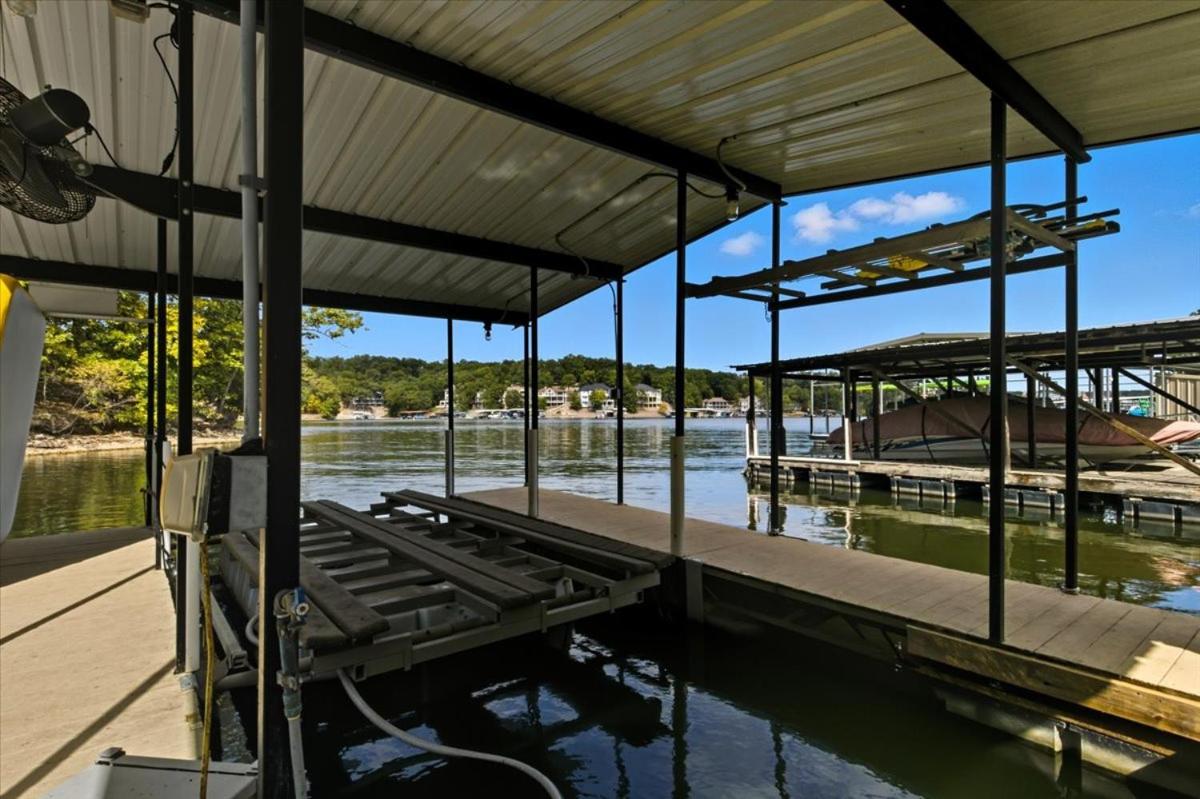 Amazing Cove, Fenced Yard, & Game Room!