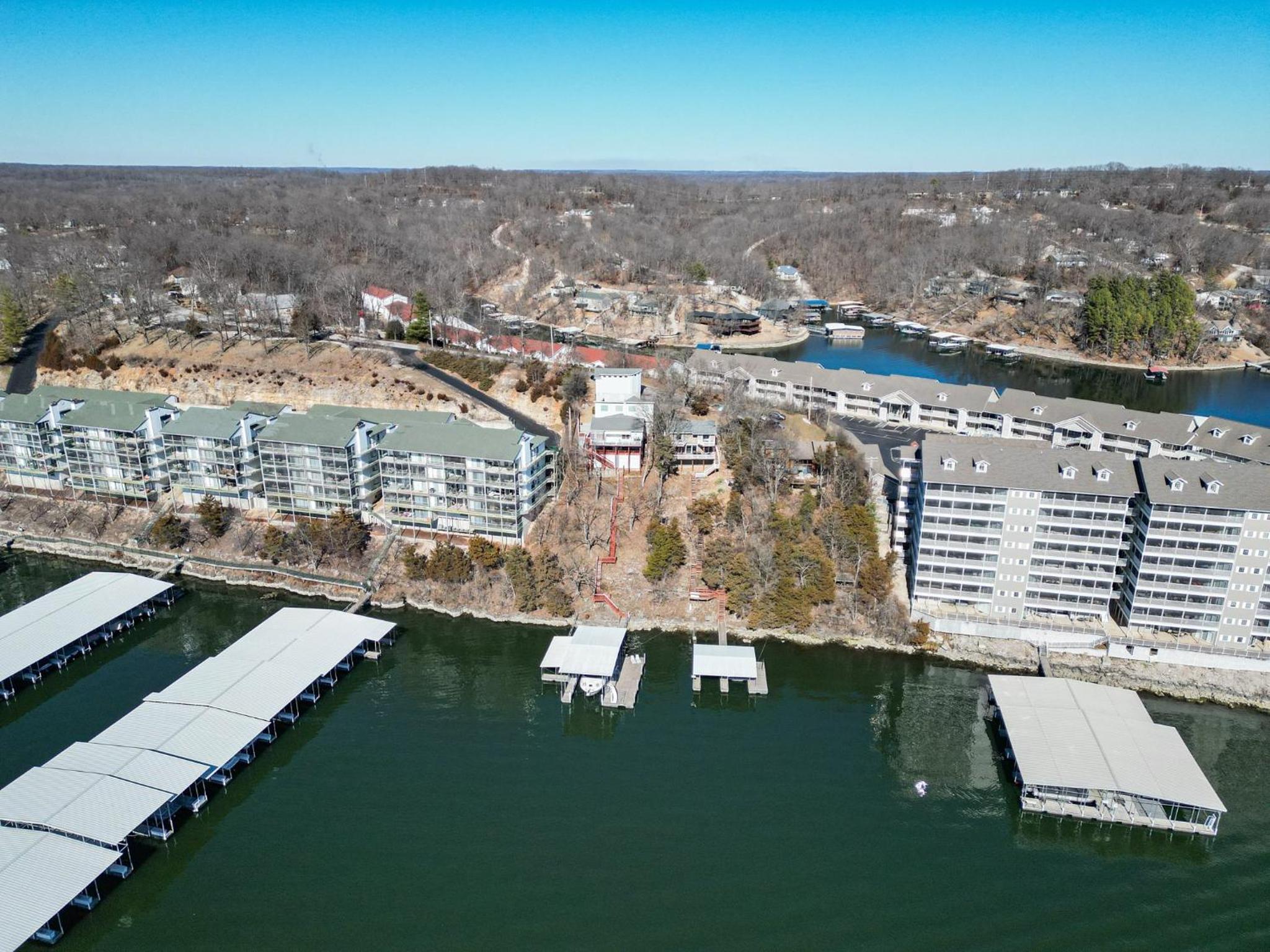 Amazing Views Close to the Strip - Private Dock!