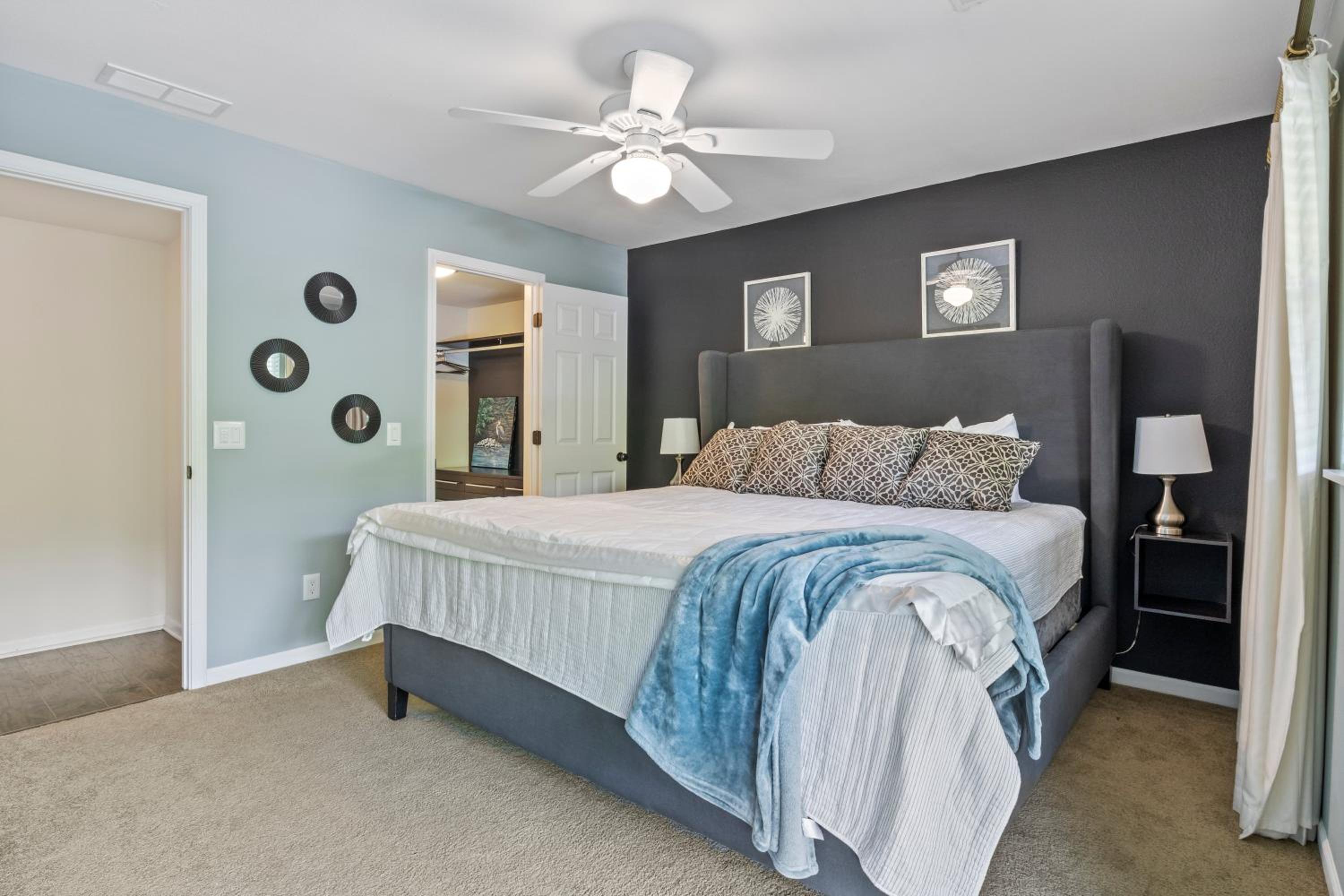 Amazing Game Room with Dock Tram to Huge Dock - Great For Families