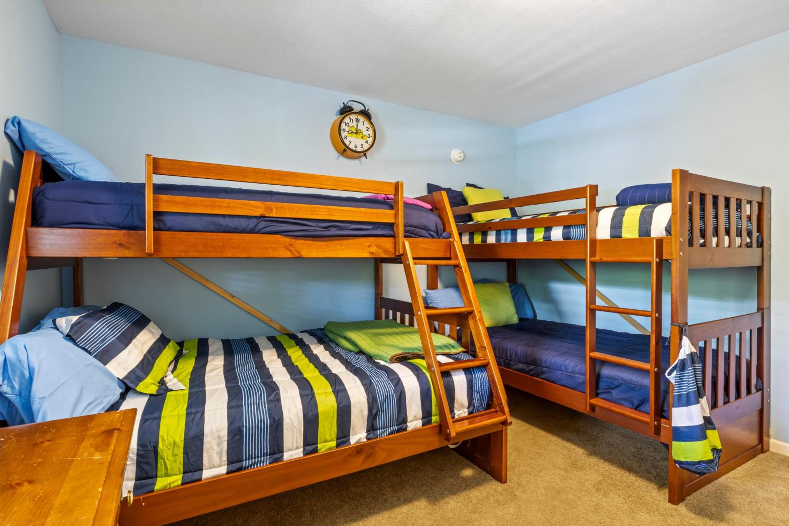 Amazing Game Room with Dock Tram to Huge Dock - Great For Families