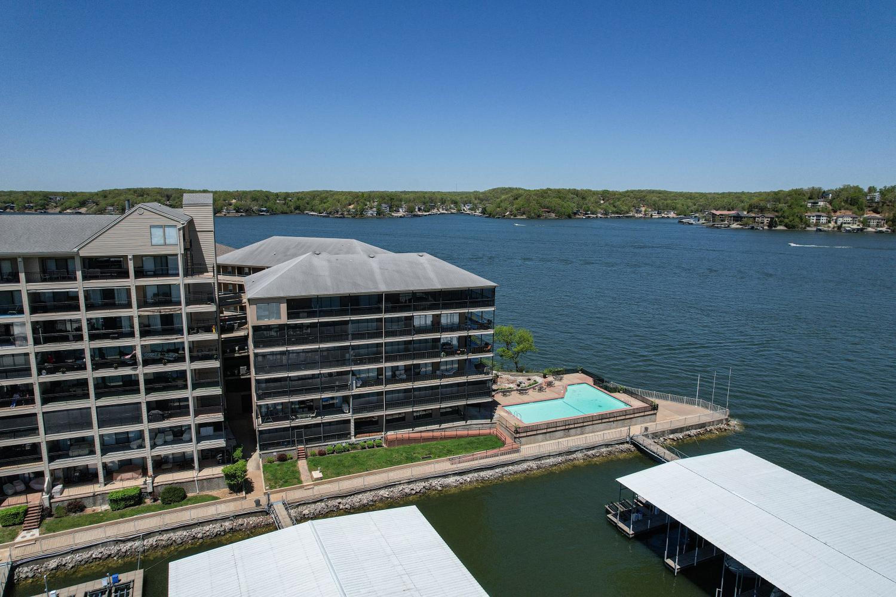 Amazing Main Channel Views with Screened Balcony
