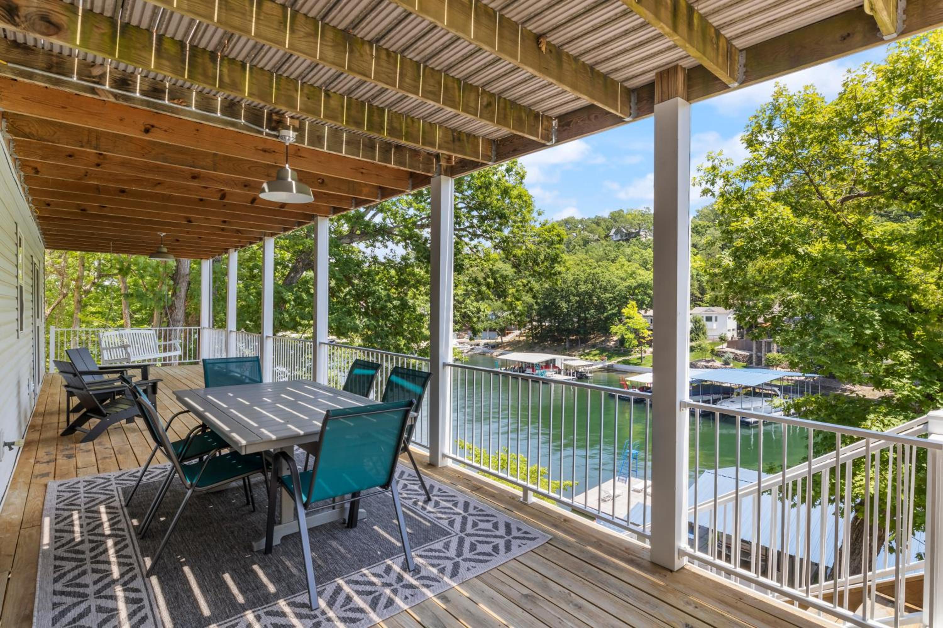 Amazing Game Room with Dock Tram to Huge Dock - Great For Families